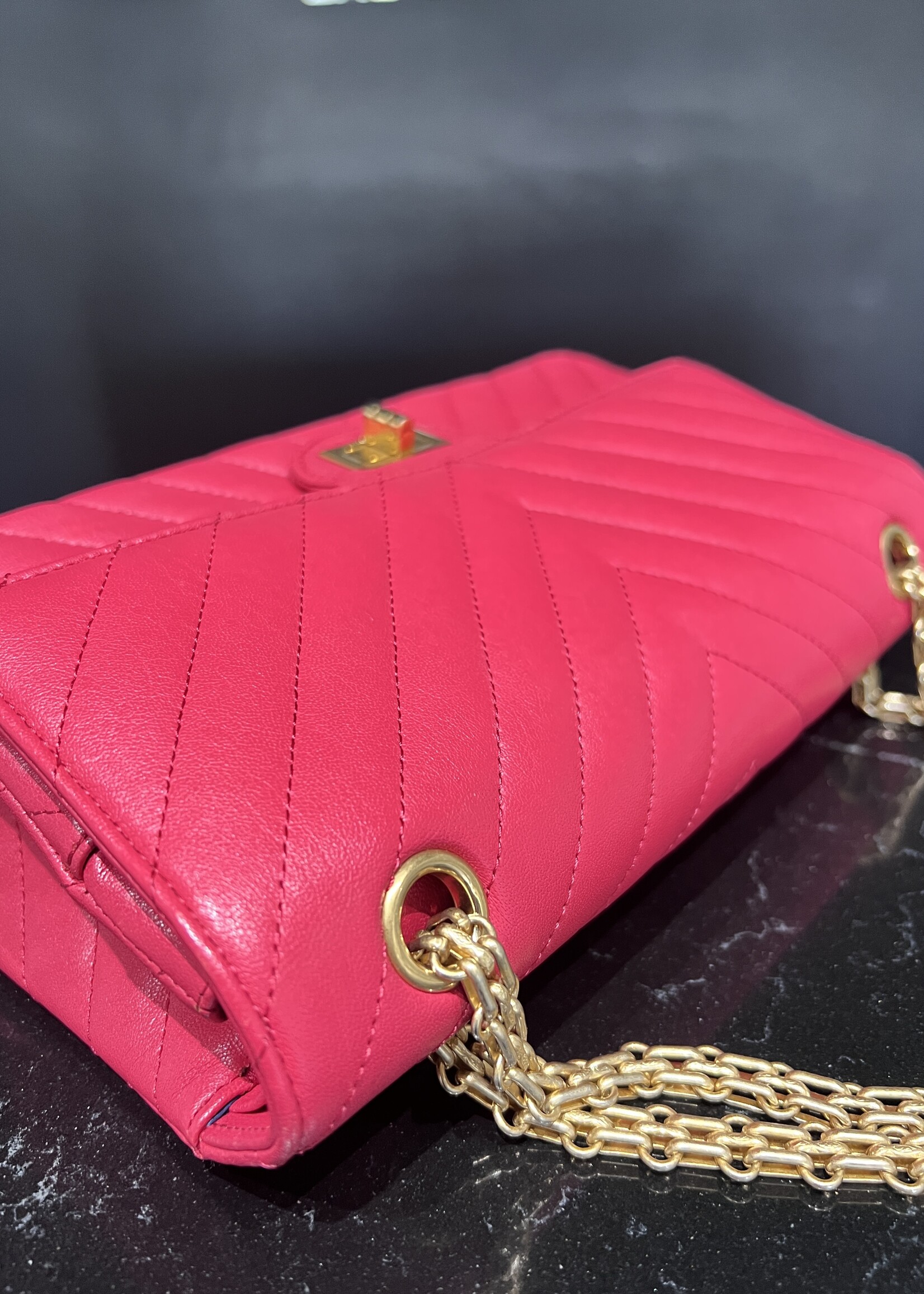 Chanel Chanel Chevron Quilted Pink 2.55 Reissue