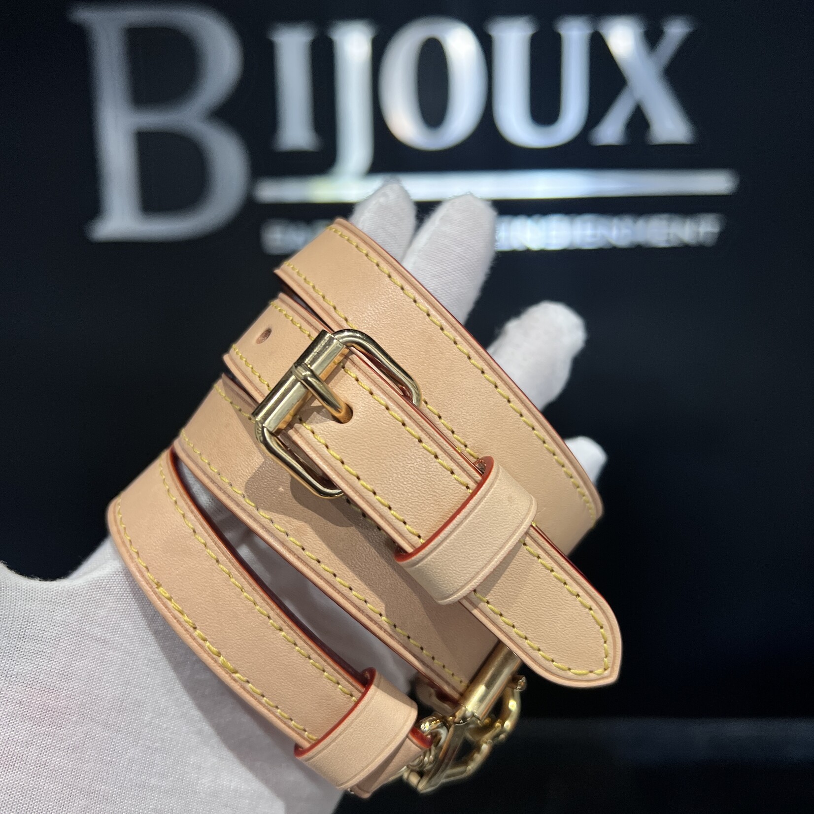 Louis Vuitton SOLD- Louis Vuitton Speedy 25 Bandouliere