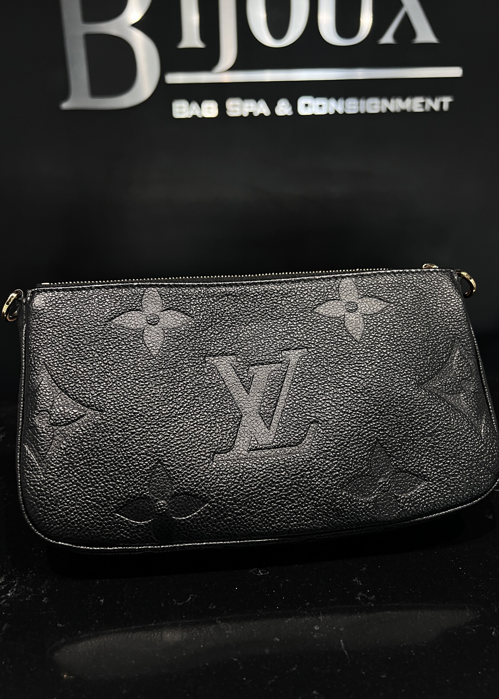 Louis Vuitton SOLD- Louis Vuitton Multi Pochette Empreinte