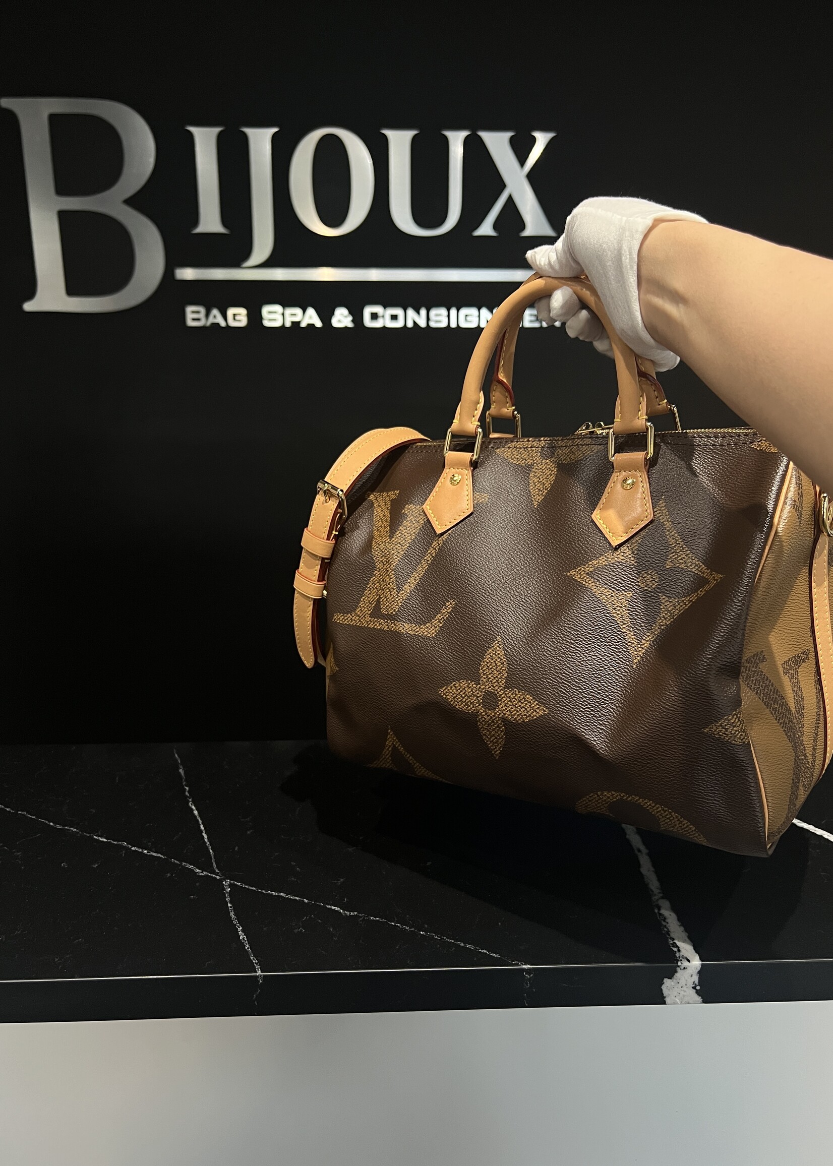 Louis Vuitton SOLD - Louis Vuitton Speedy 30 Reverse Giant Monogram