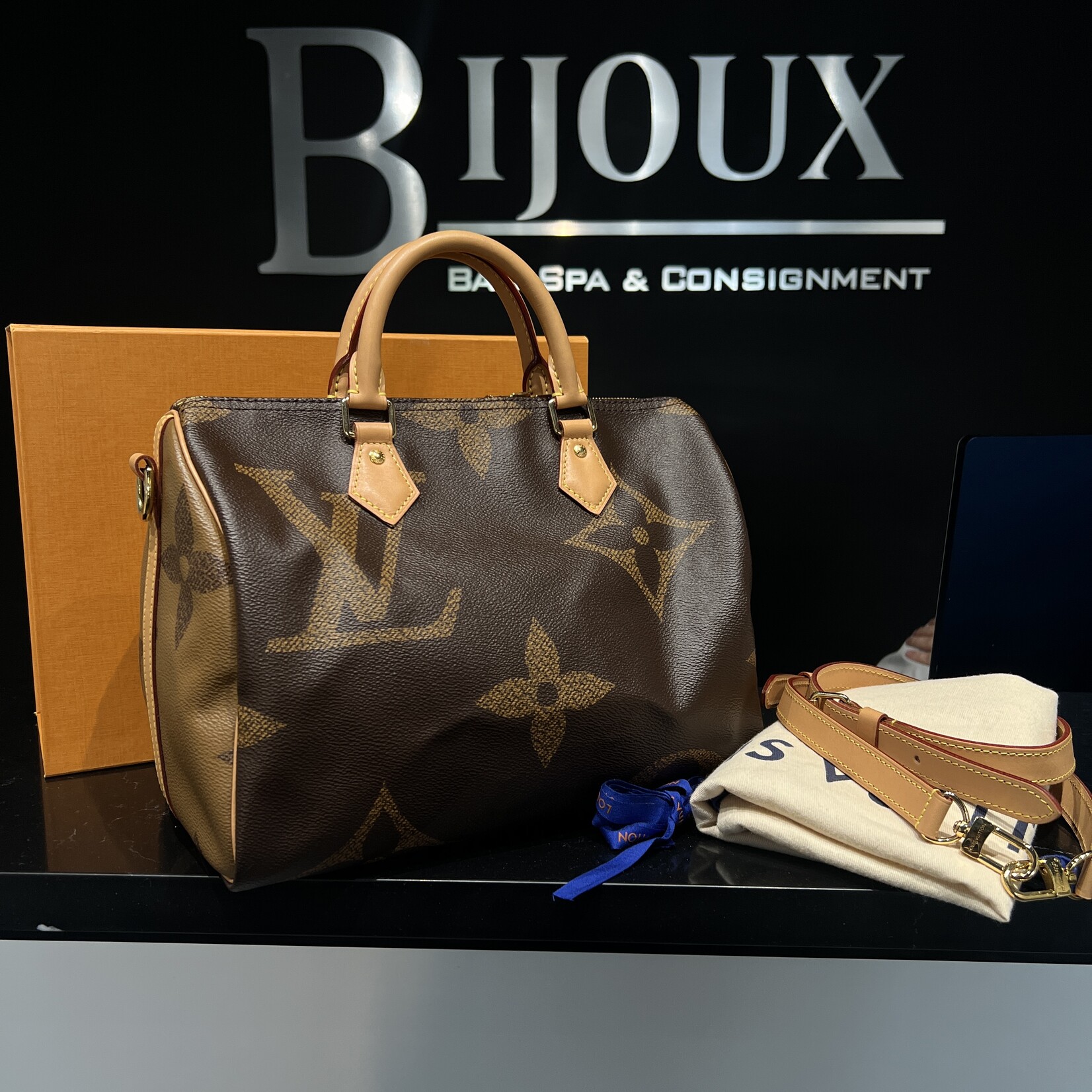 Louis Vuitton SOLD - Louis Vuitton Speedy 30 Reverse Giant Monogram