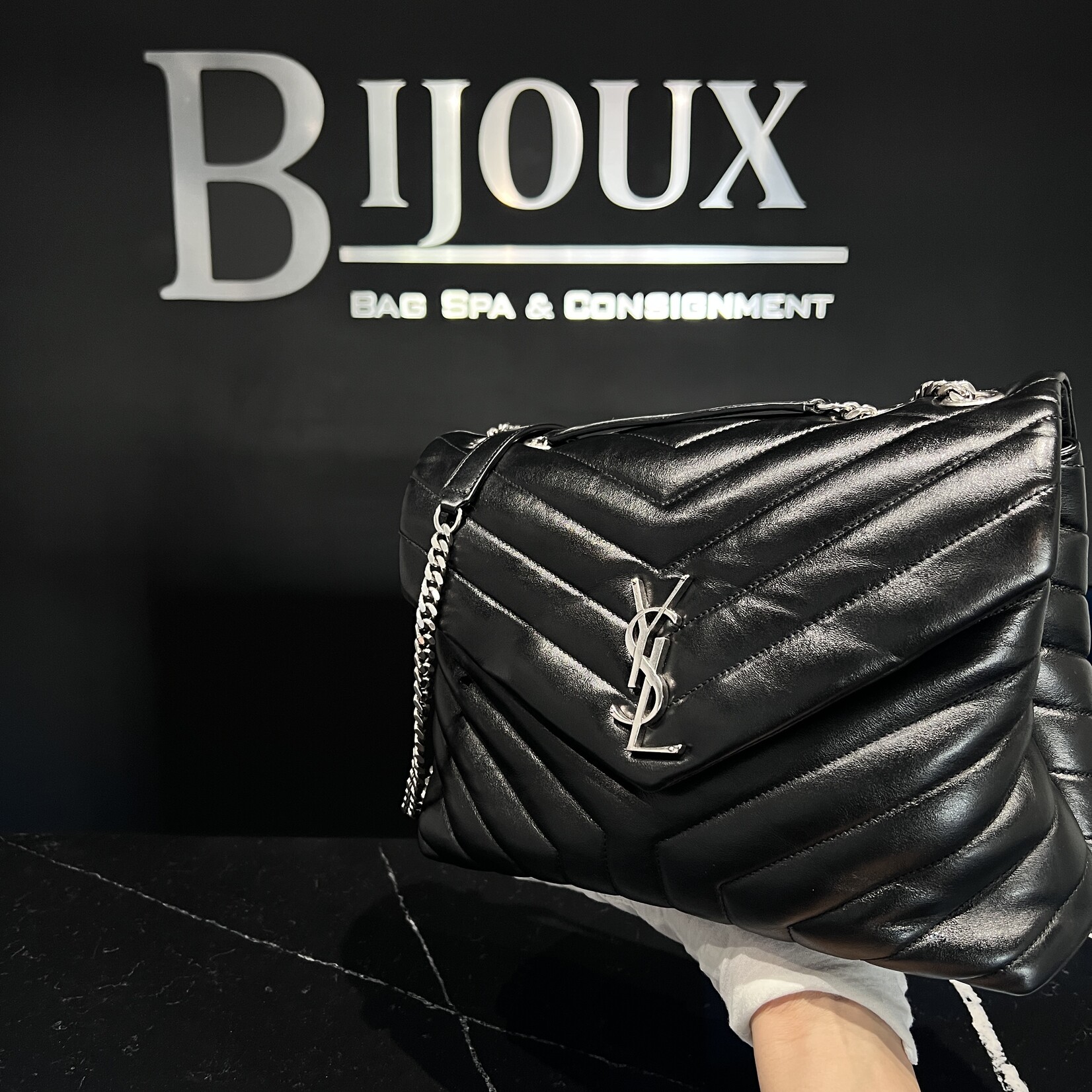 Saint Laurent Saint Laurent Medium Lou