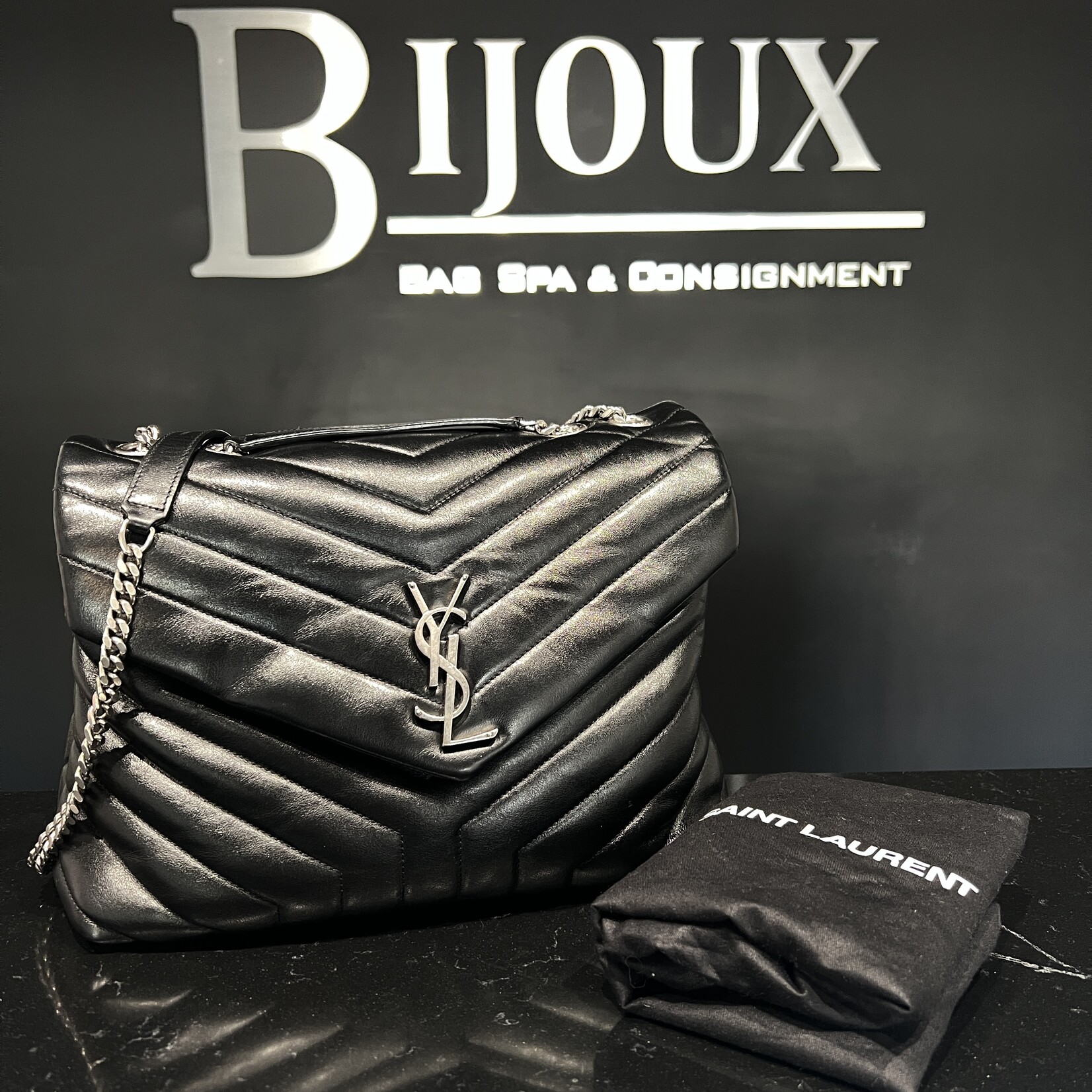 Saint Laurent Saint Laurent Medium Lou