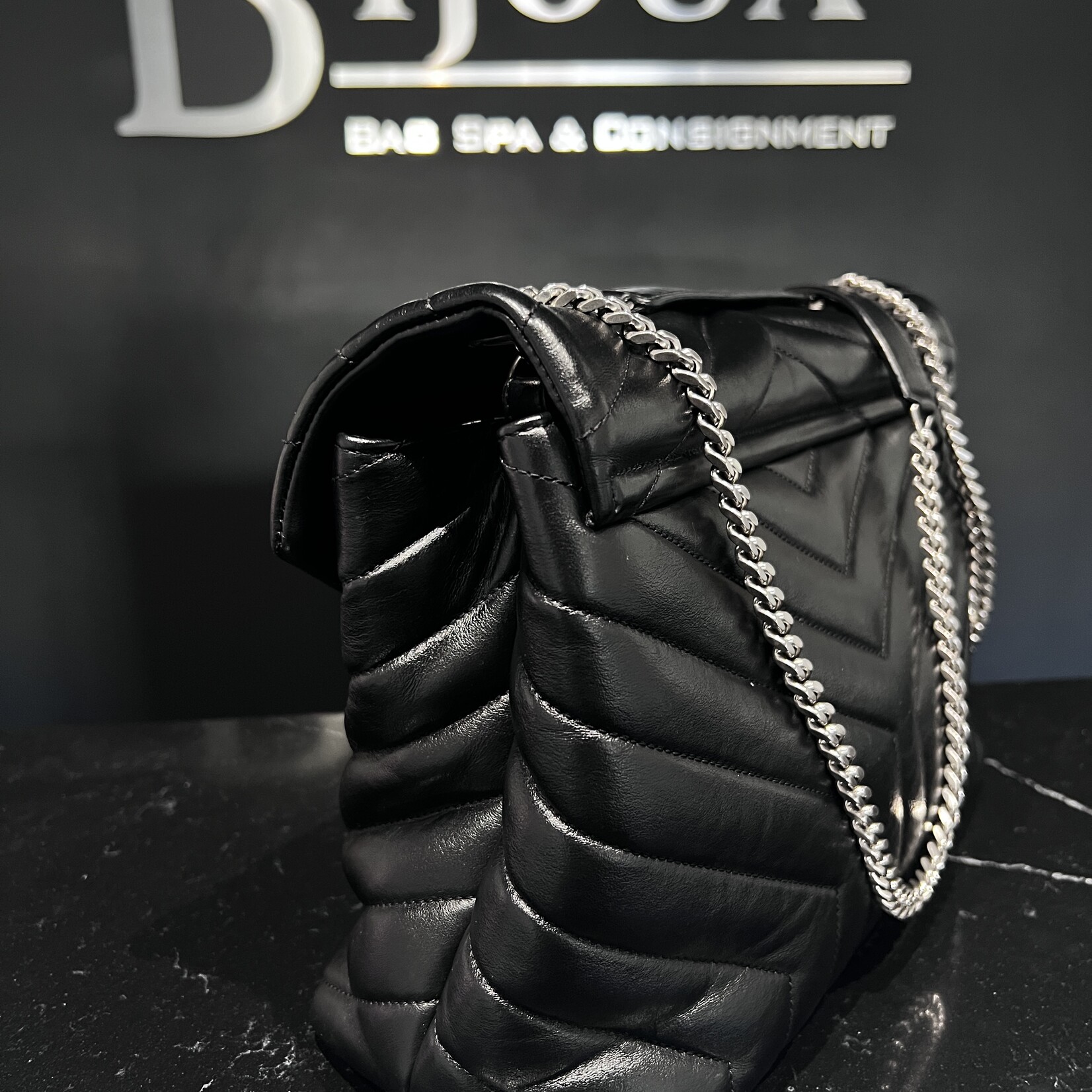 Saint Laurent Saint Laurent Medium Lou