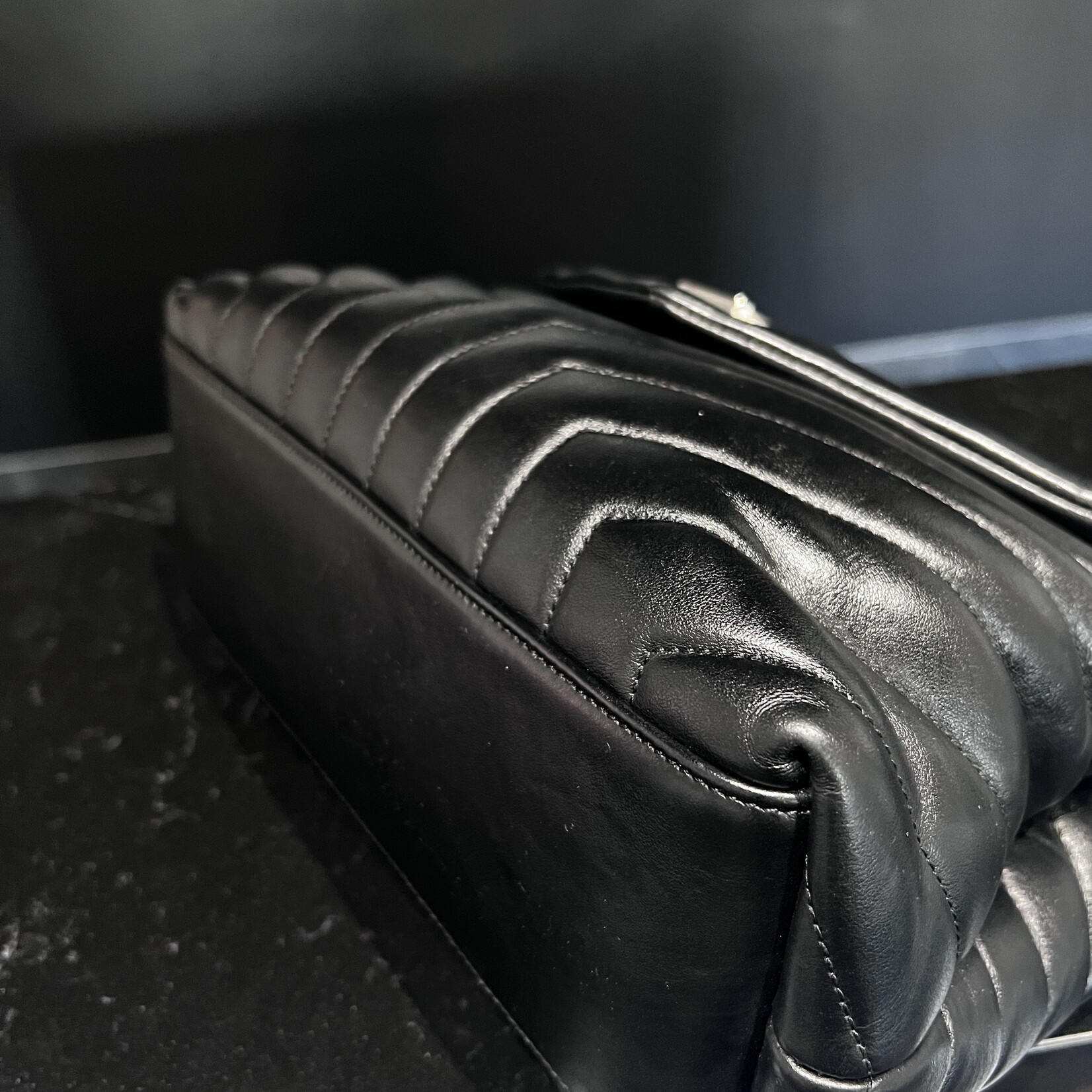 Saint Laurent Saint Laurent Medium Lou