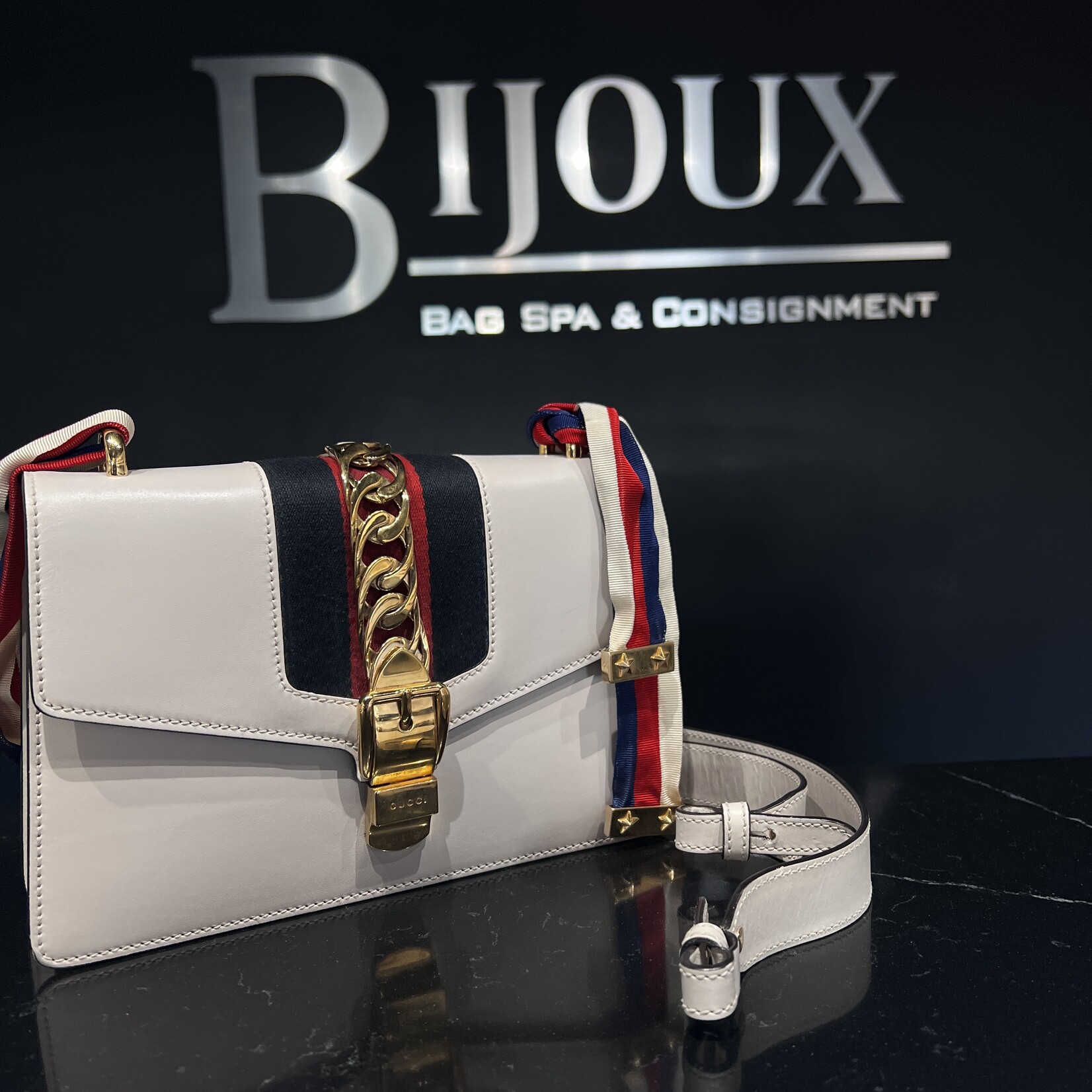 Gucci SOLD - Gucci Sylvie White Bag