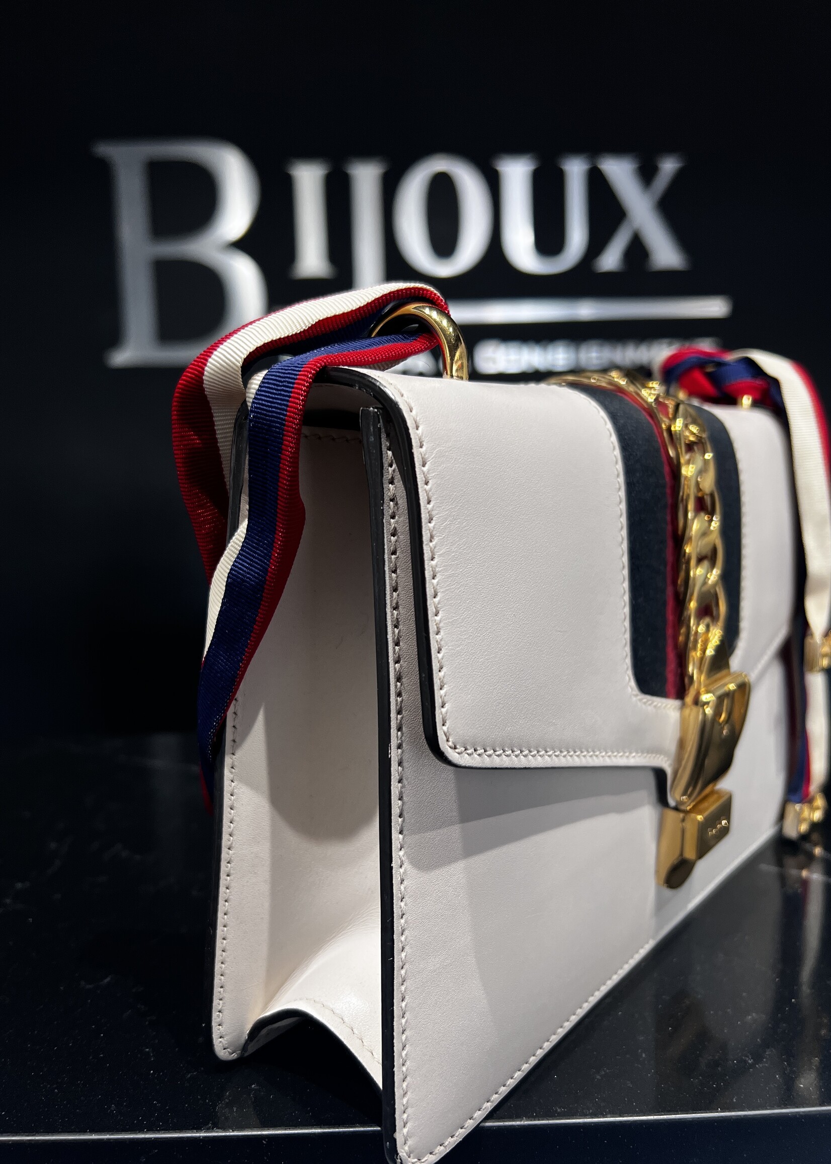 Gucci SOLD - Gucci Sylvie White Bag