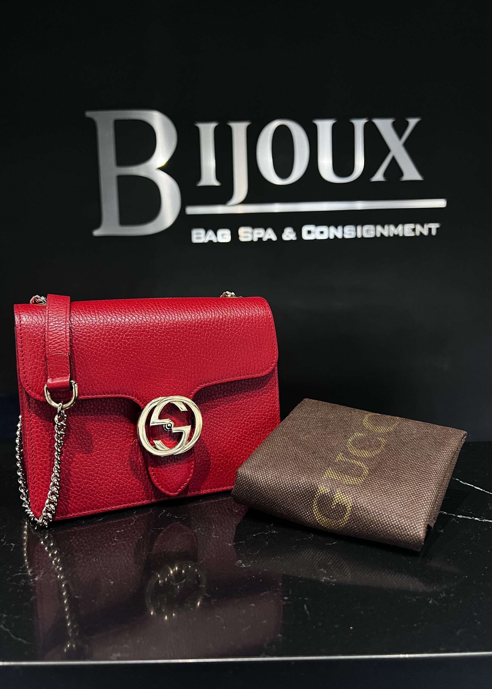 Gucci Gucci Dollar Crossbody Red