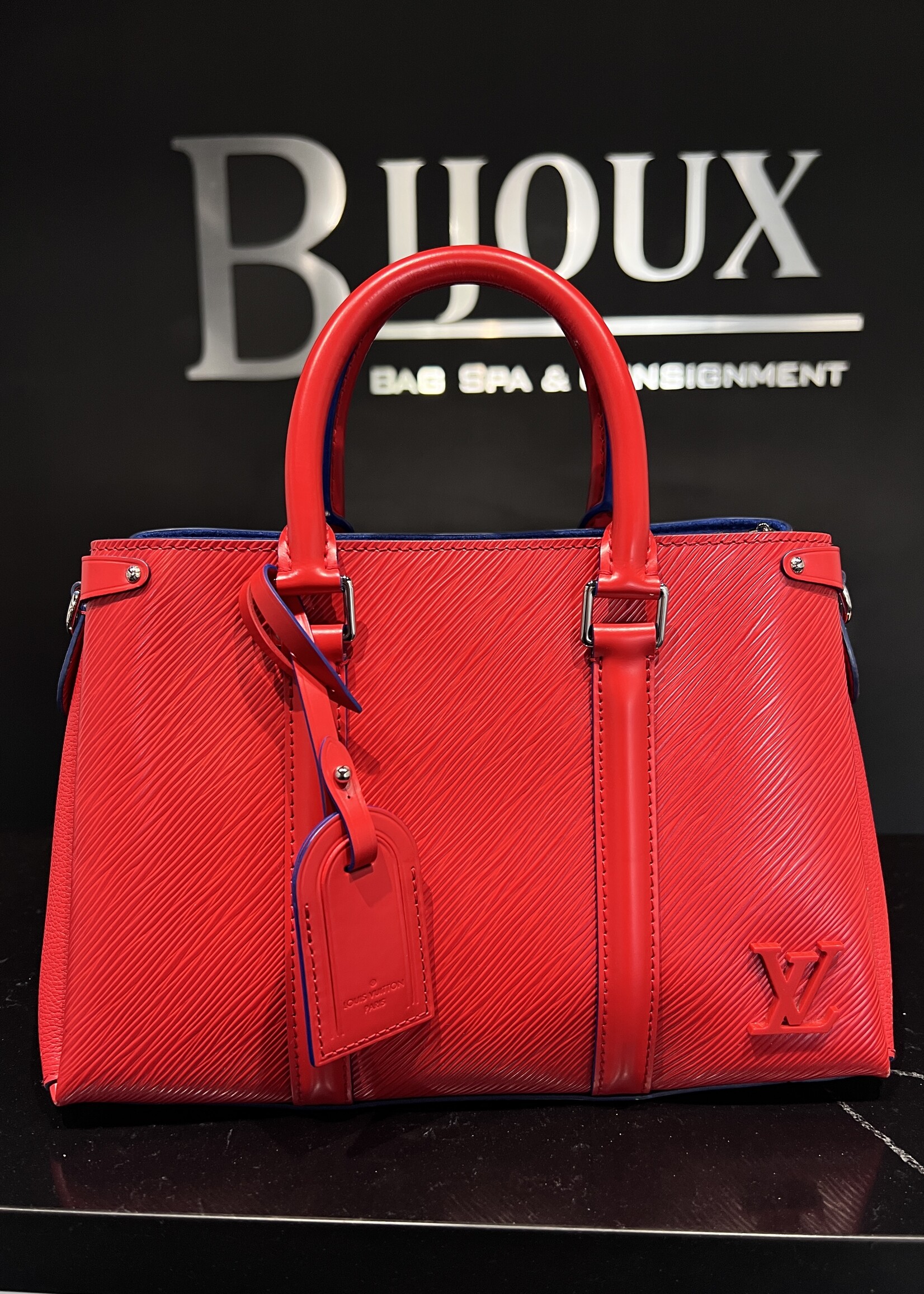 Louis Vuitton Louis Vuitton Soufflot BB