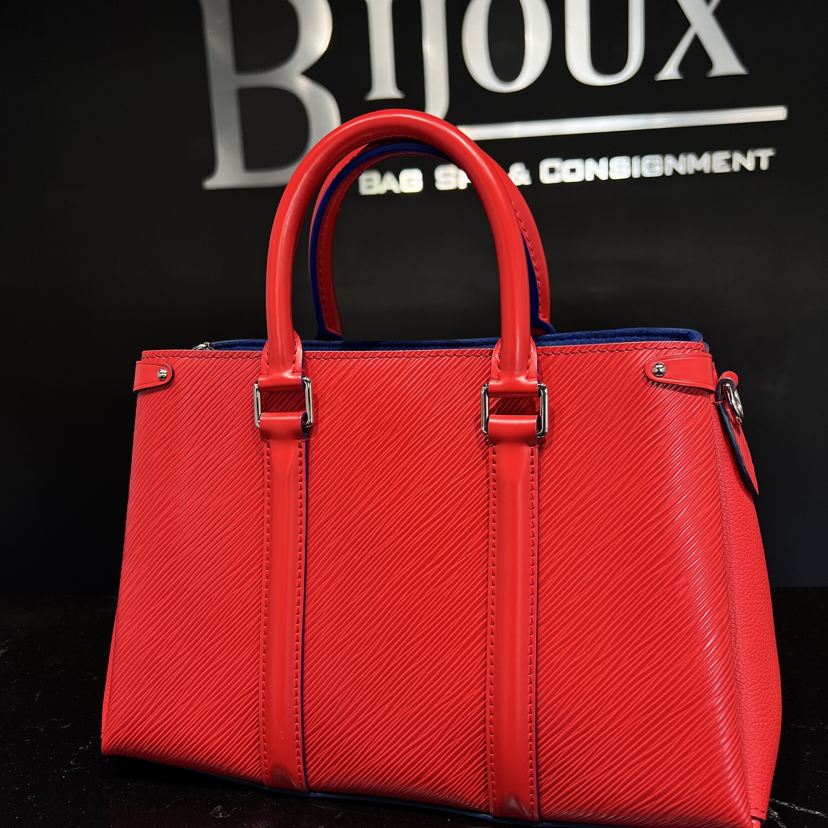 Louis Vuitton Louis Vuitton Soufflot BB