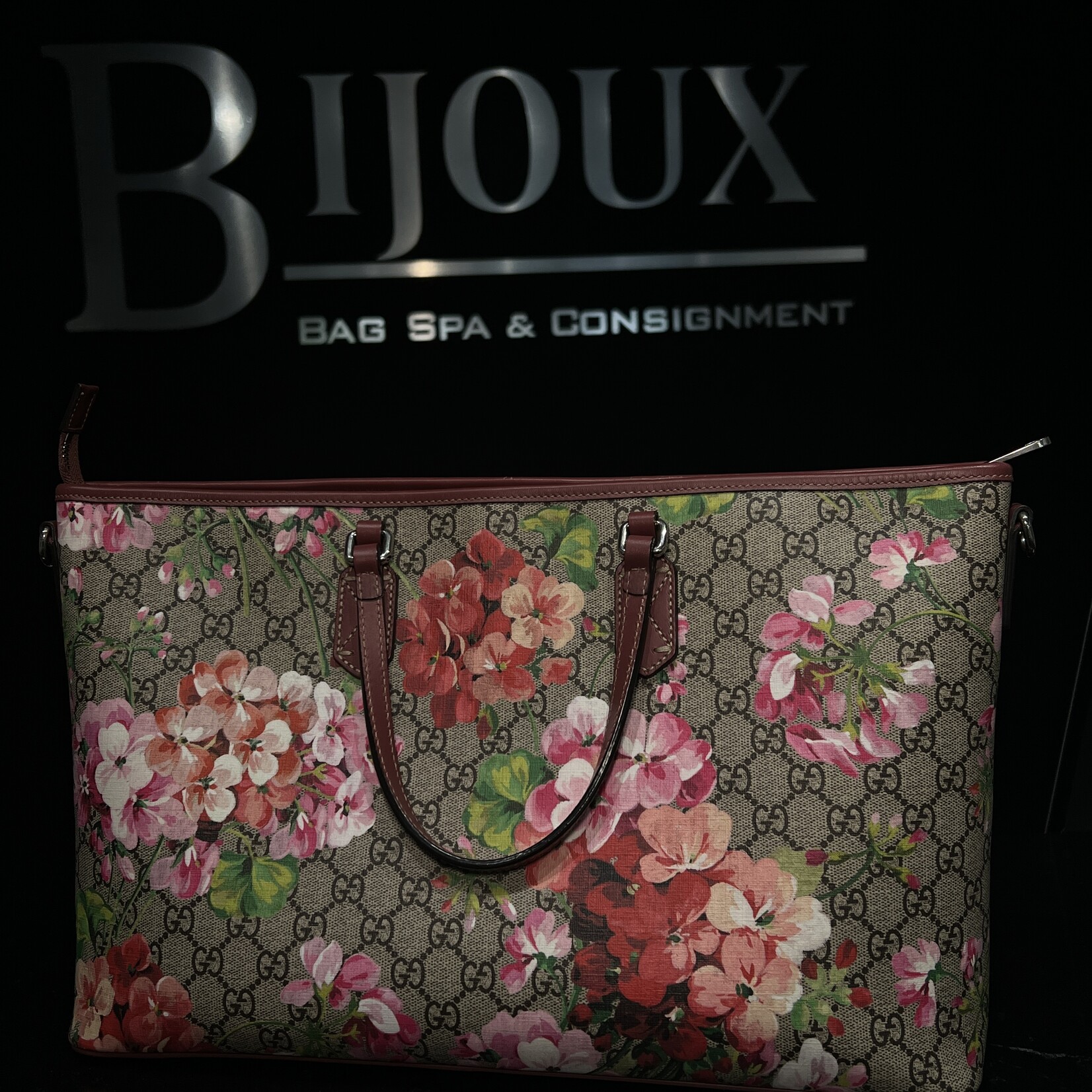 Gucci SOLD- Gucci Blooms Medium Tote