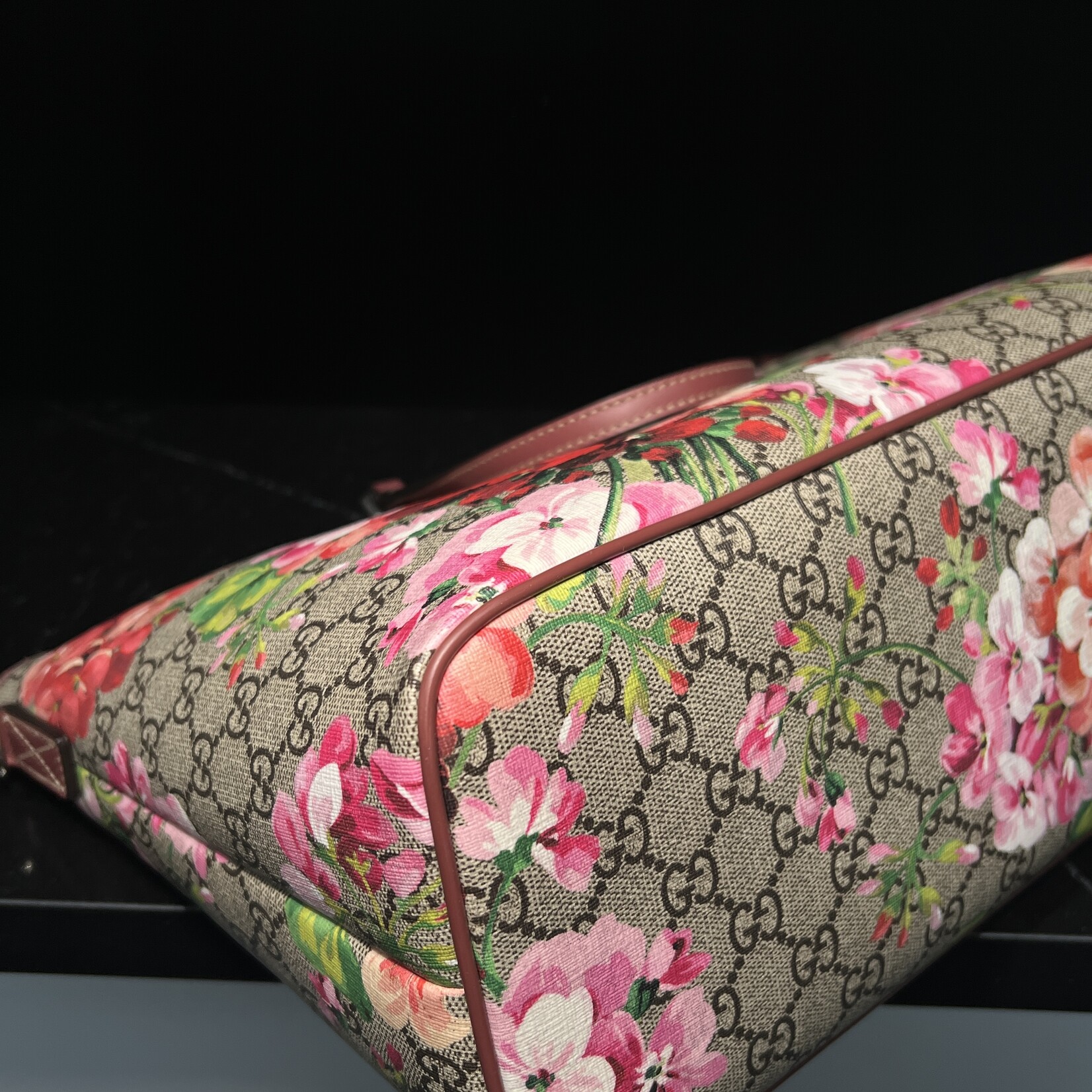 Gucci SOLD- Gucci Blooms Medium Tote