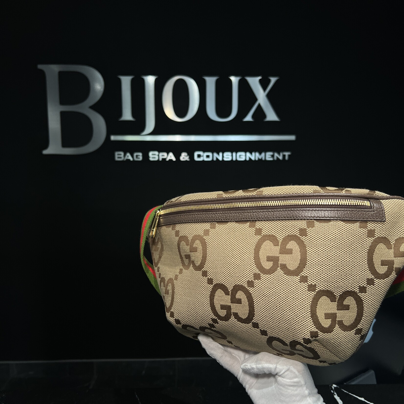 Gucci SOLD- Gucci Jumbo GG Belt Bag