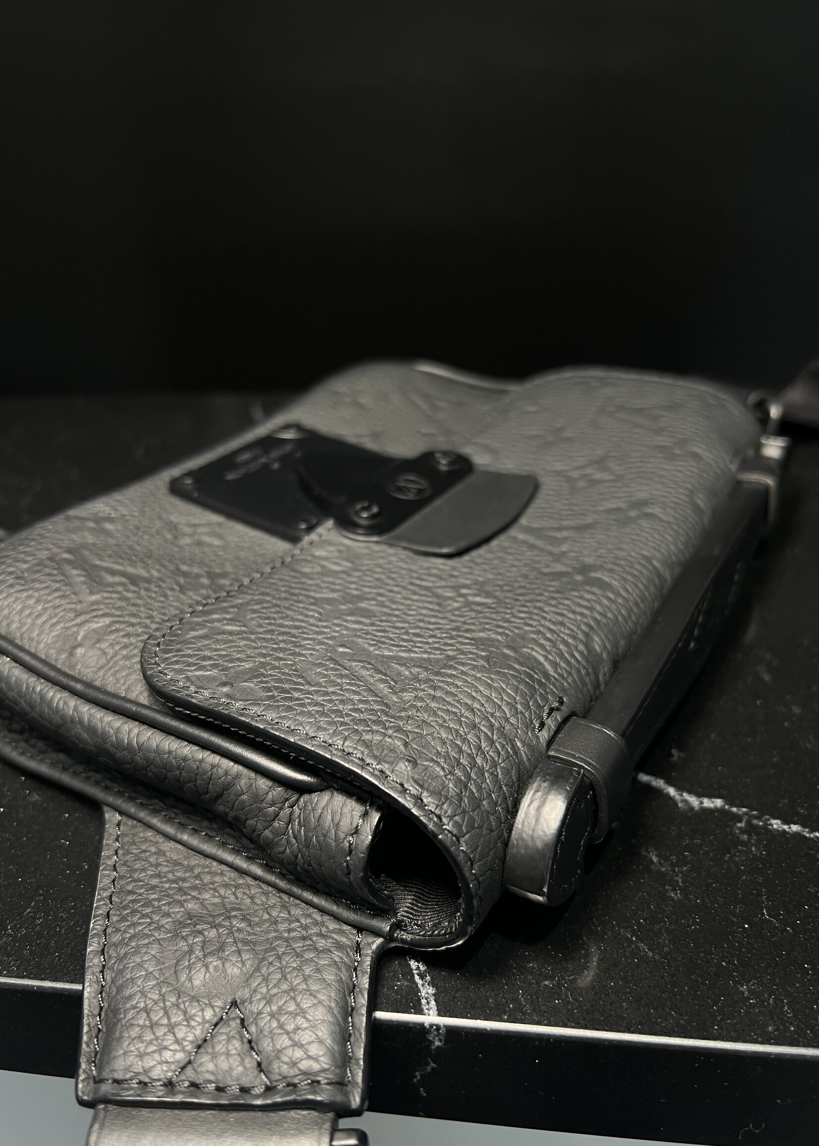 Louis Vuitton SOLD - Louis Vuitton S Lock Empreinte