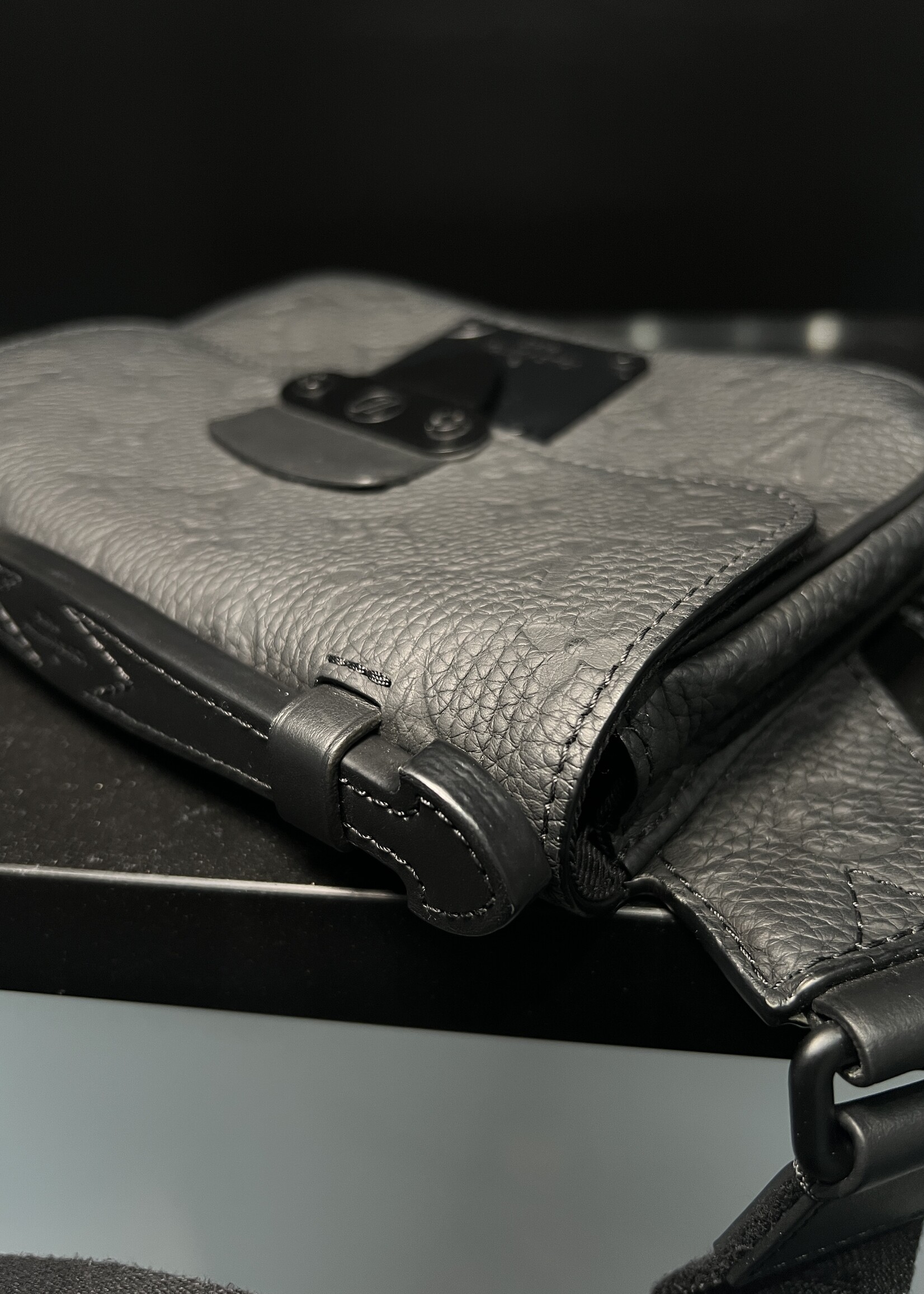 Louis Vuitton SOLD - Louis Vuitton S Lock Empreinte