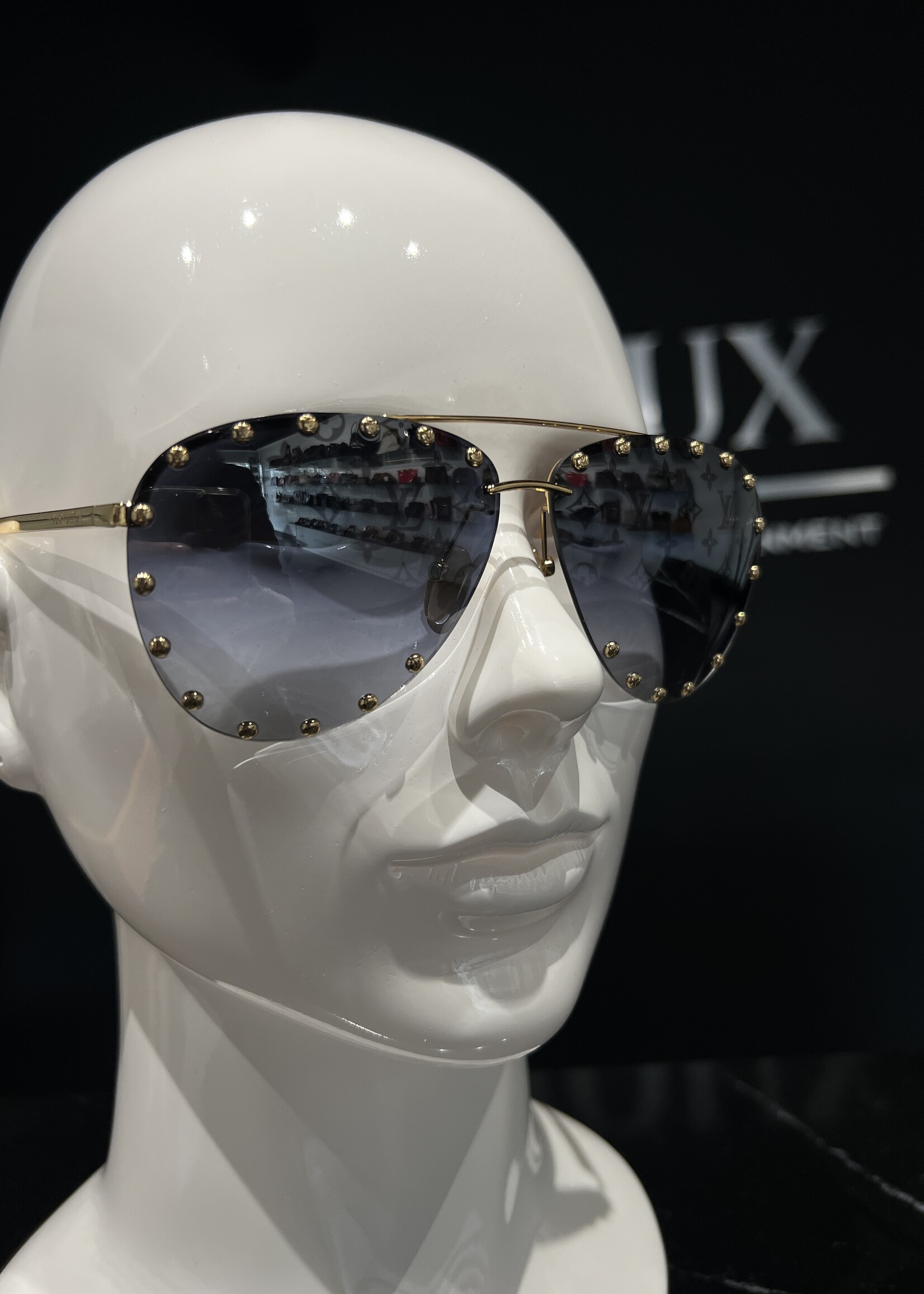 Louis Vuitton SOLD- Louis Vuitton Monogram The Party Aviator Sunglasses