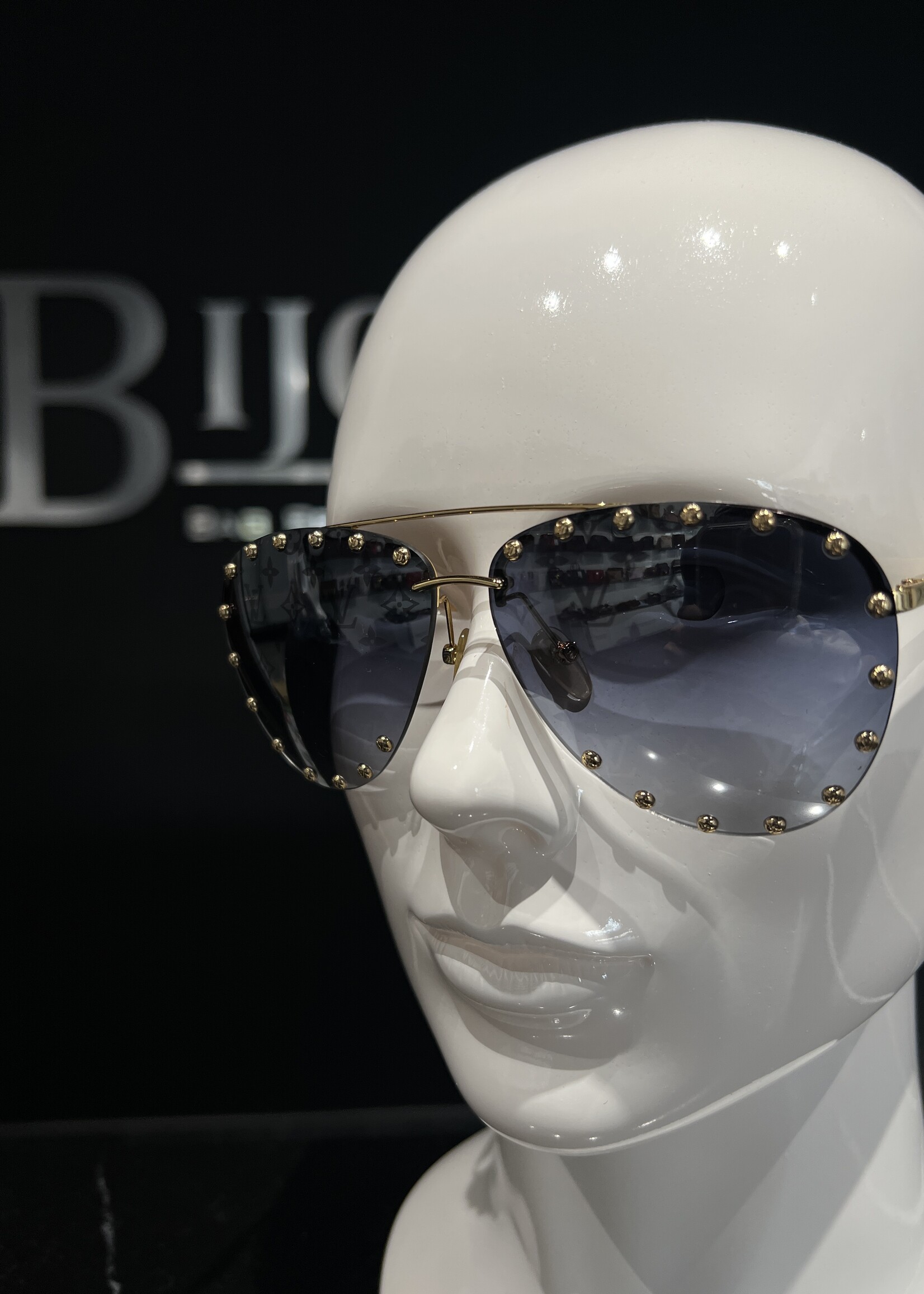 Louis Vuitton SOLD- Louis Vuitton Monogram The Party Aviator Sunglasses