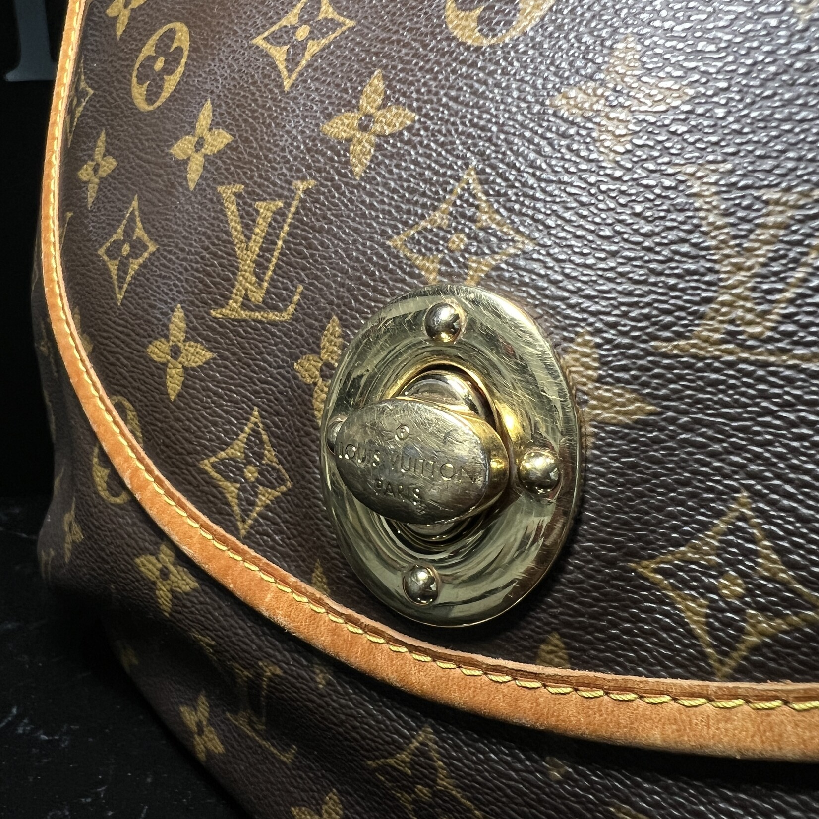 Louis Vuitton SOLD- Louis Vuitton Tulum GM