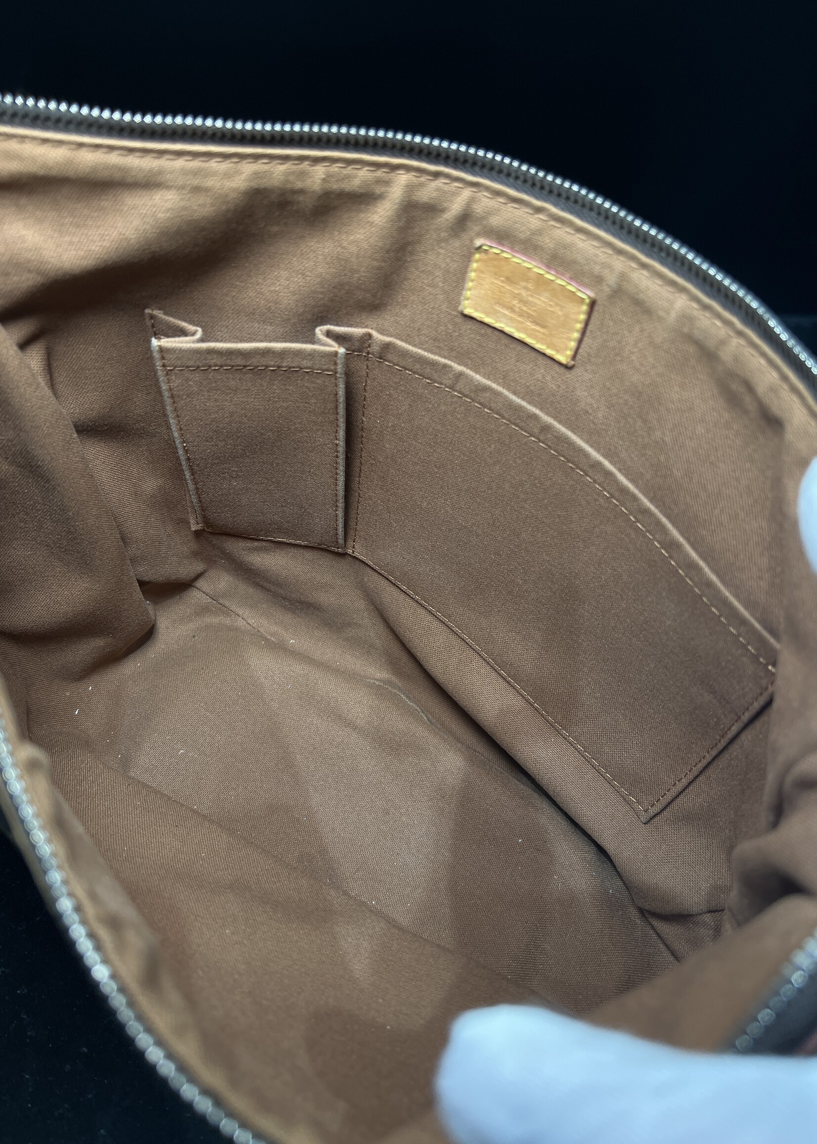 Louis Vuitton SOLD- Louis Vuitton Tulum GM