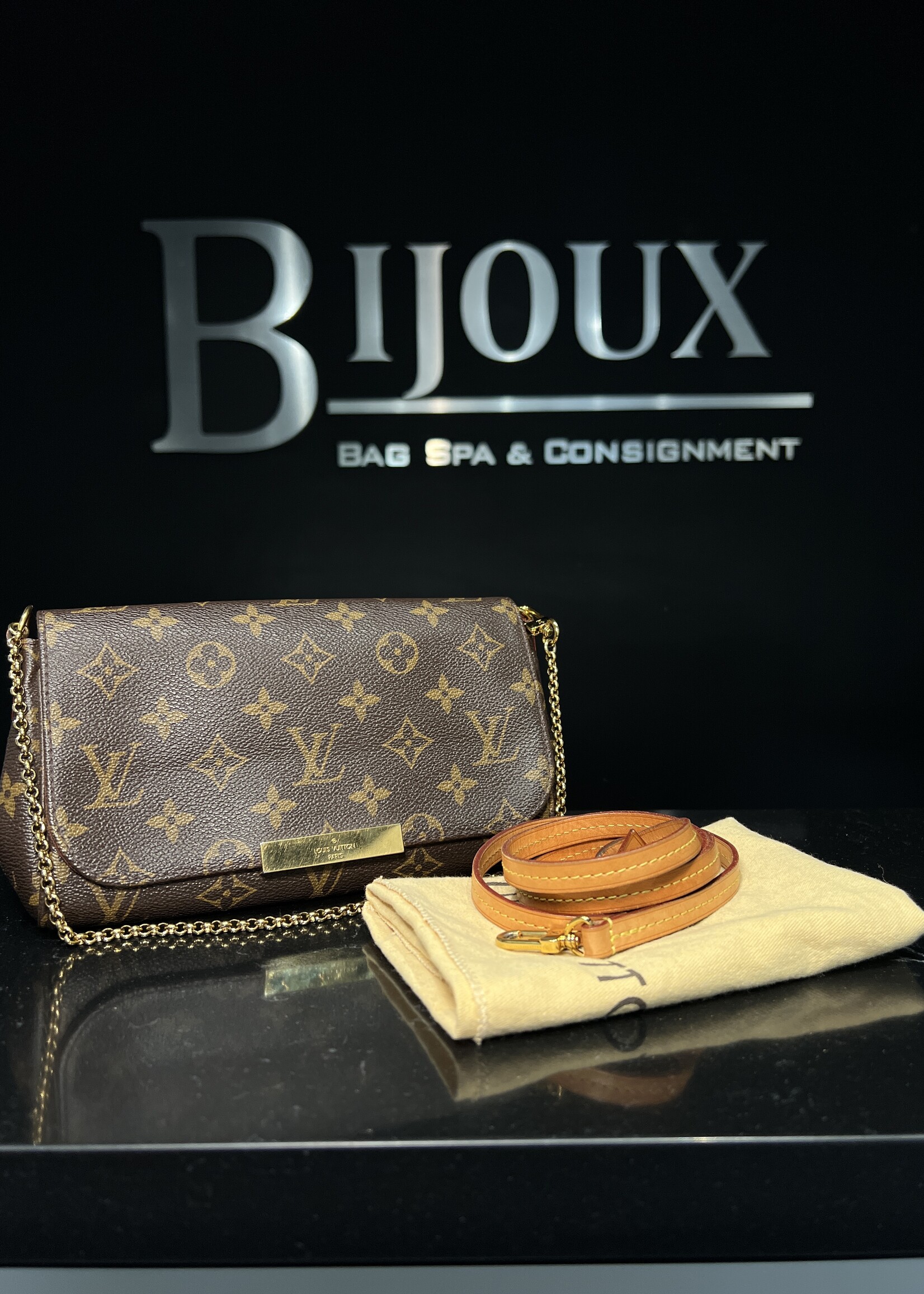 Louis Vuitton SOLD - Louis Vuitton Favourite Monogram PM