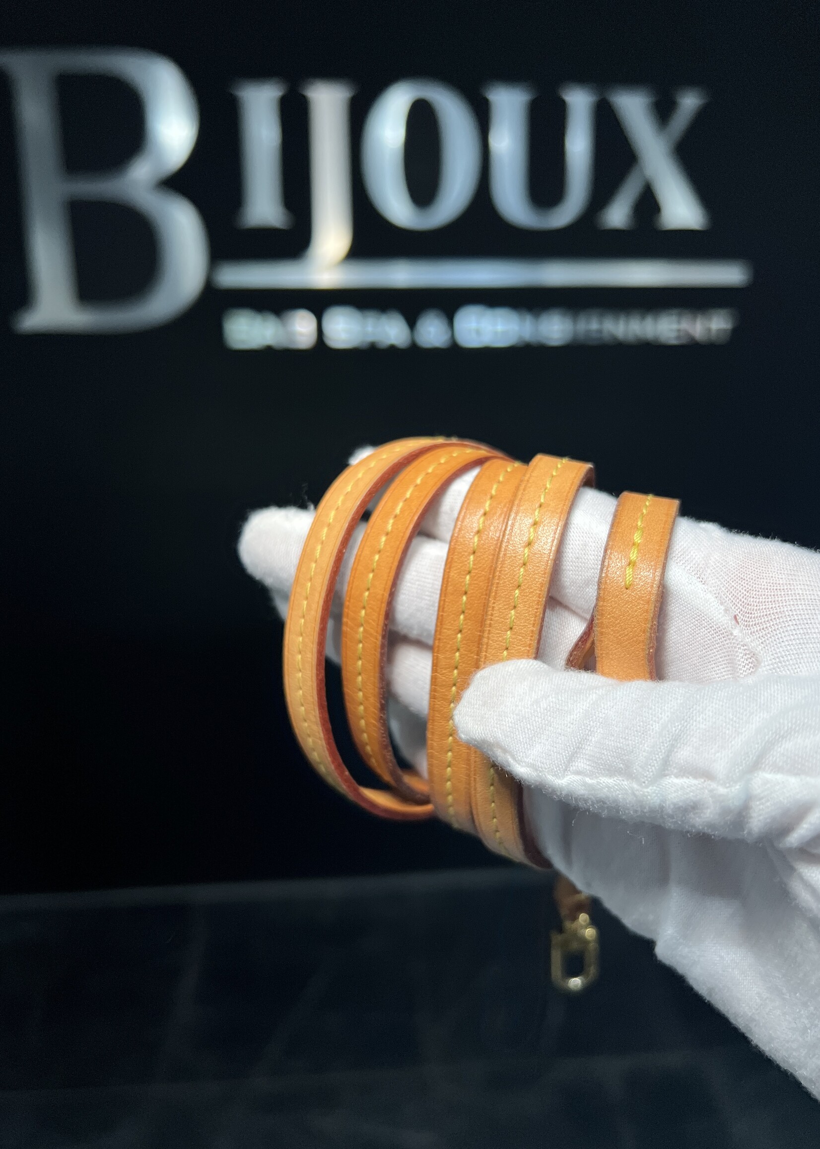 Louis Vuitton SOLD - Louis Vuitton Favourite Monogram PM