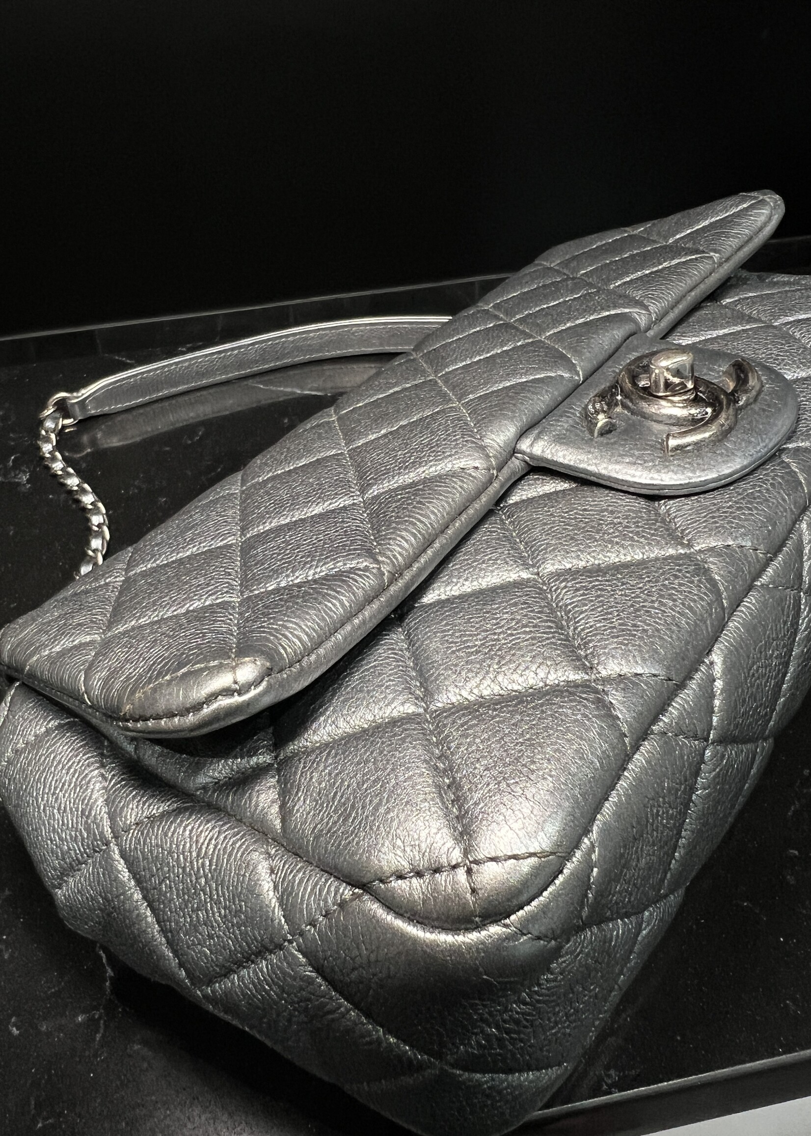 Chanel SOLD- Chanel 21S Caviar Seasonal East West Flap