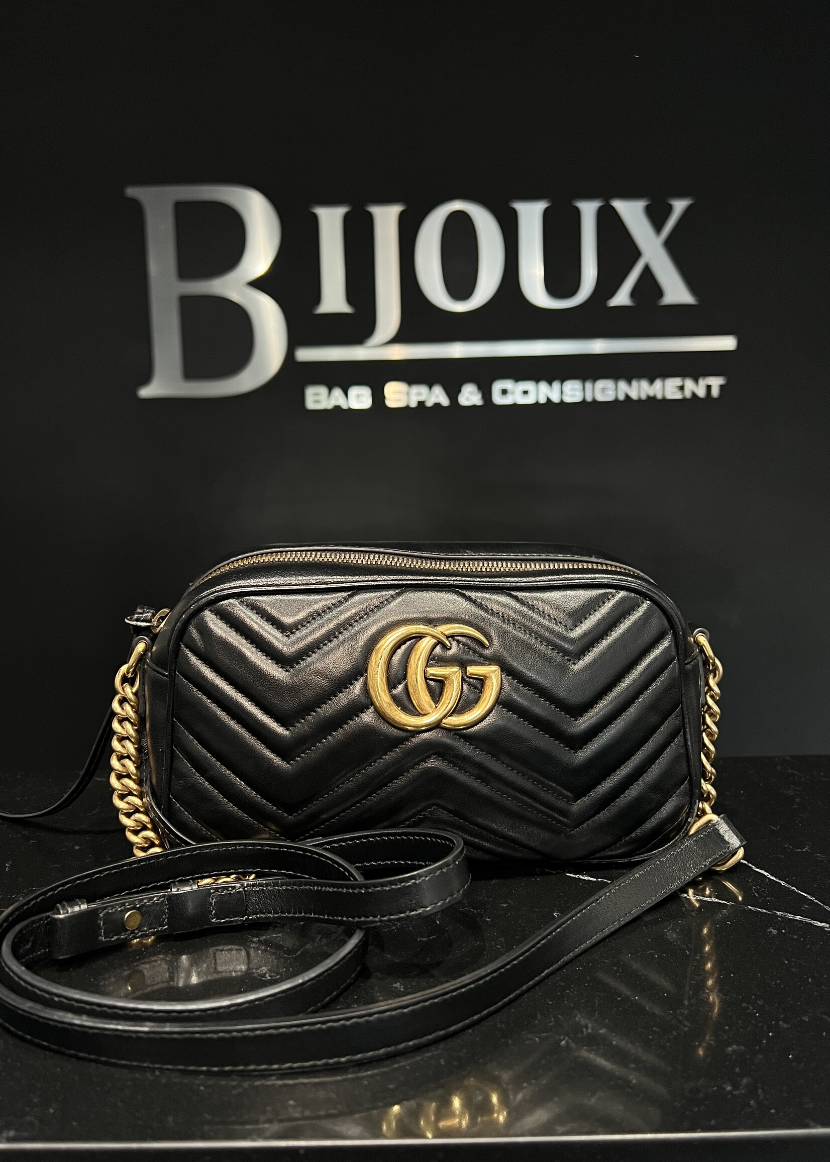 Gucci SOLD- Gucci Marmont Crossbody