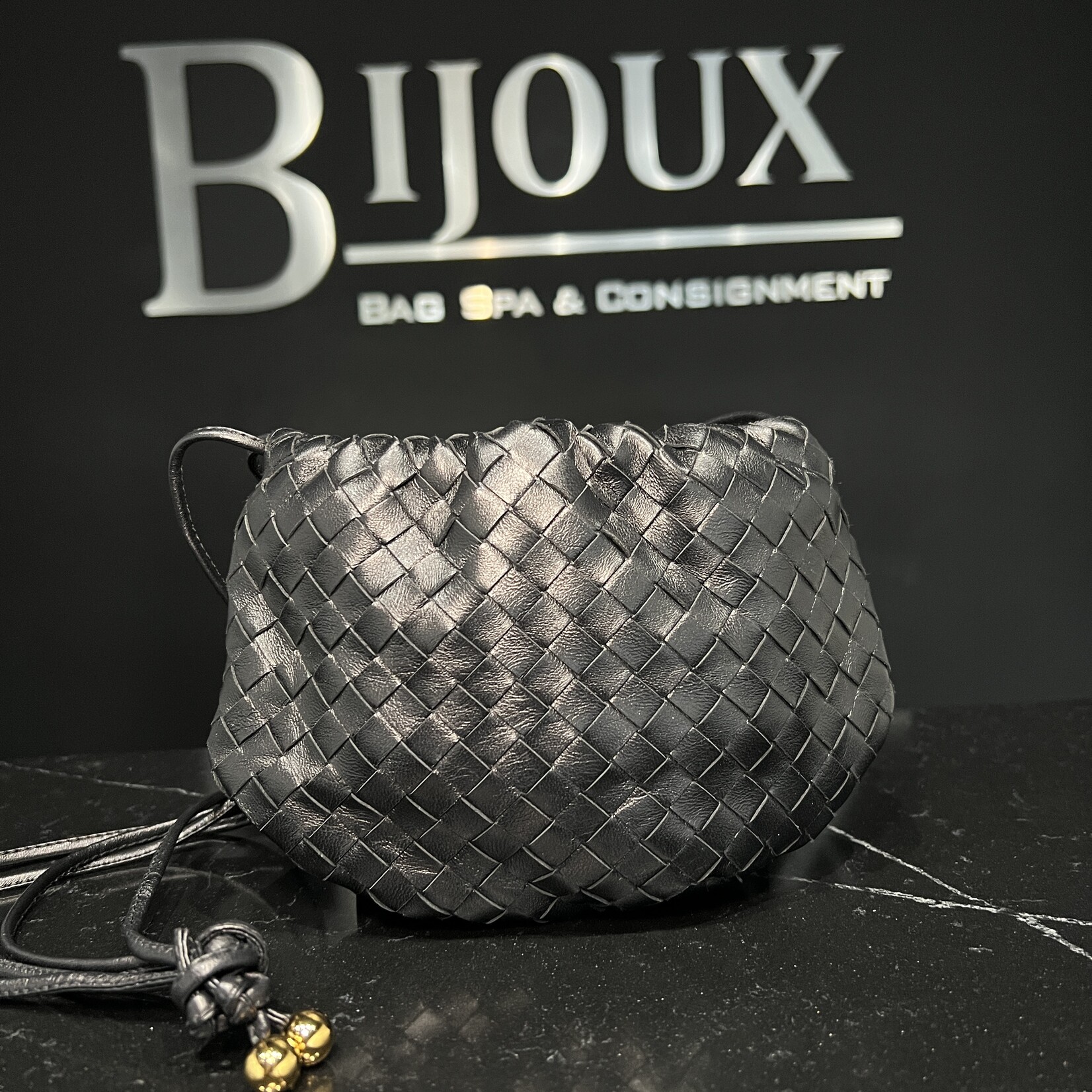 Bottega Veneta Bottega Veneta Mini Bulb Black