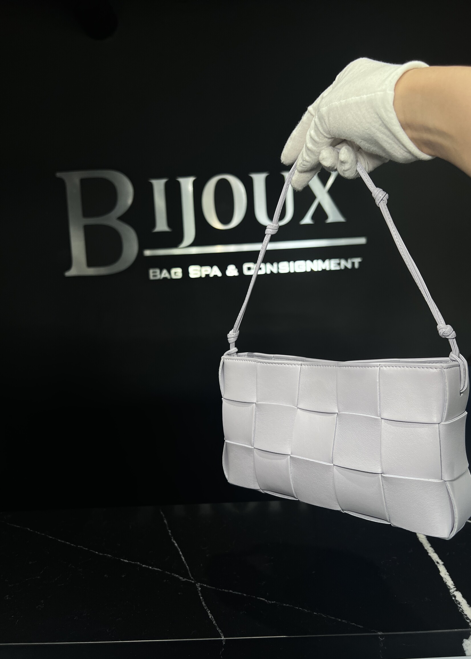 Bottega Veneta Bottega Veneta Cassette Pouch Shoulder Bag Liliac