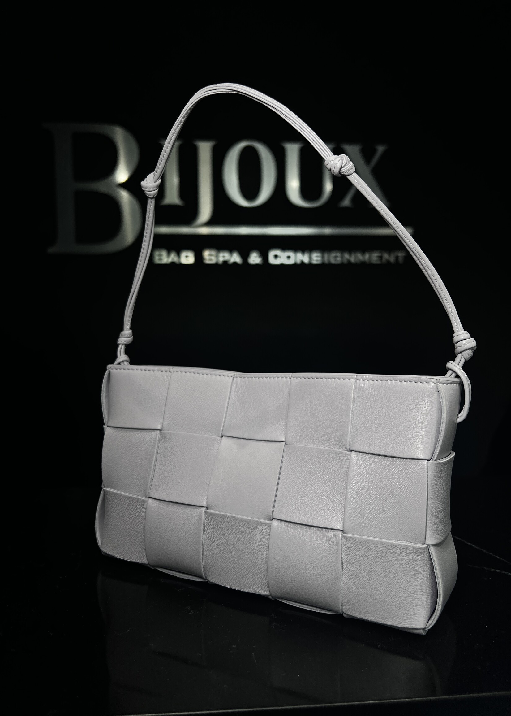 Bottega Veneta Bottega Veneta Cassette Pouch Shoulder Bag Liliac