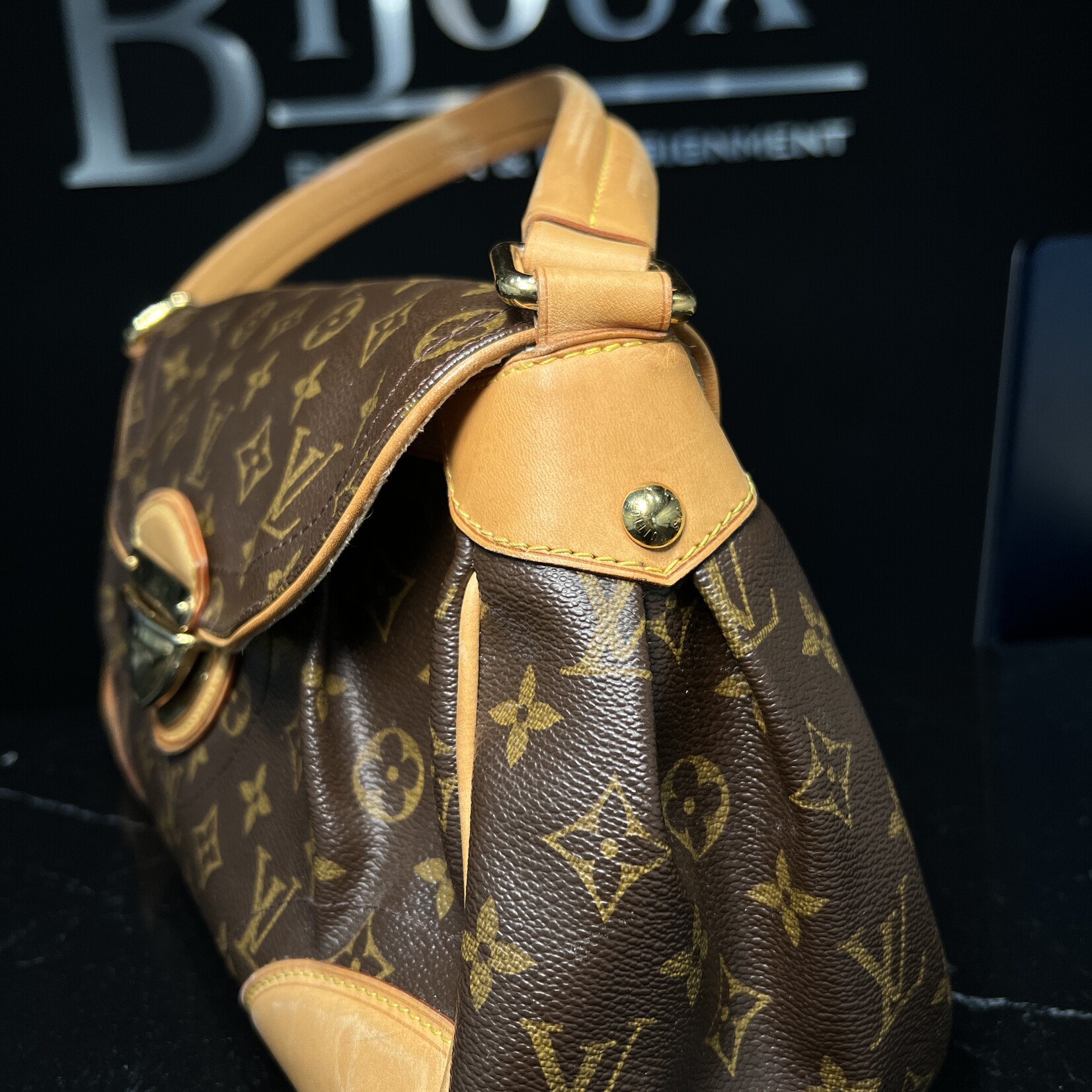 SOLD- Louis Vuitton Beverly Monogram GM
