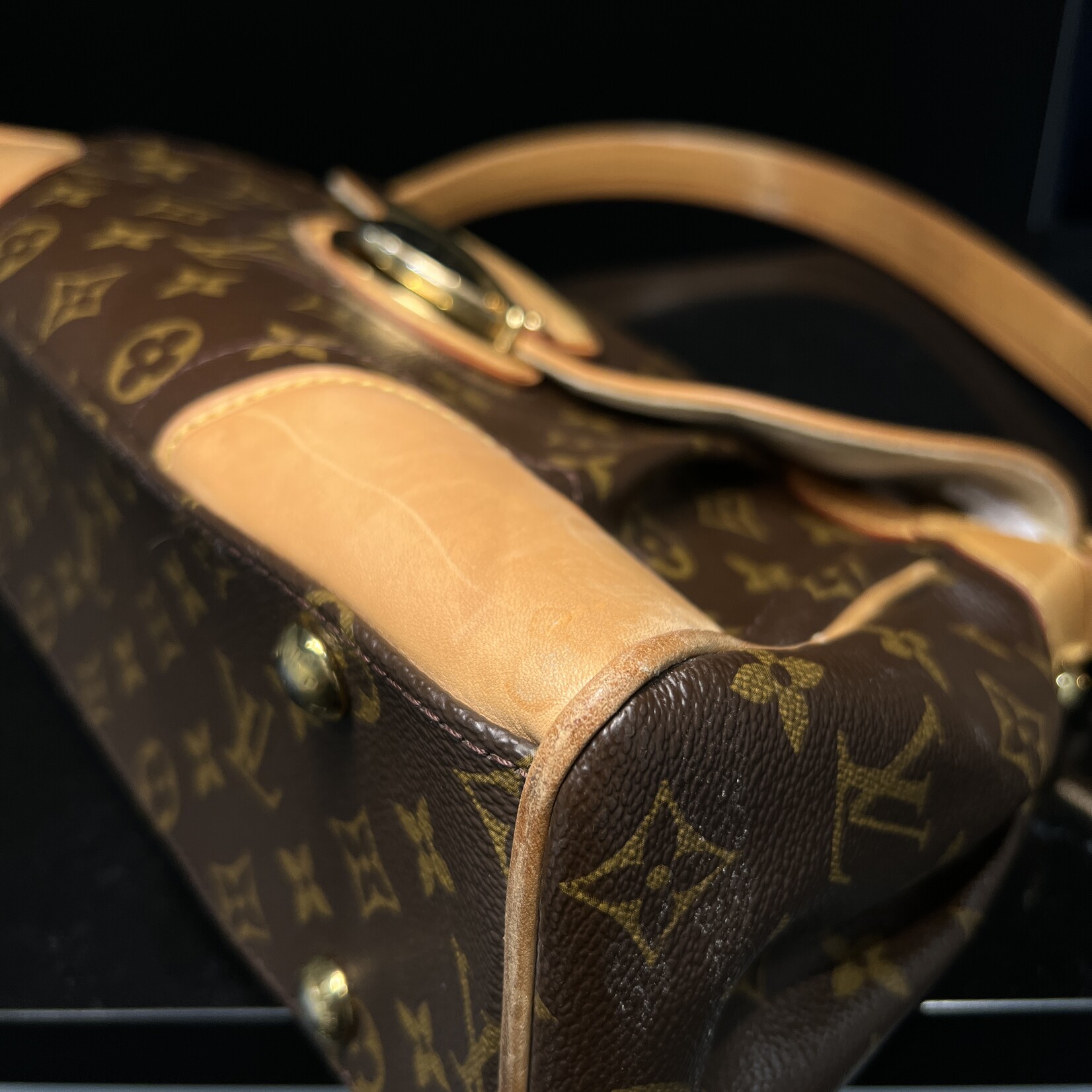 SOLD- Louis Vuitton Beverly Monogram GM