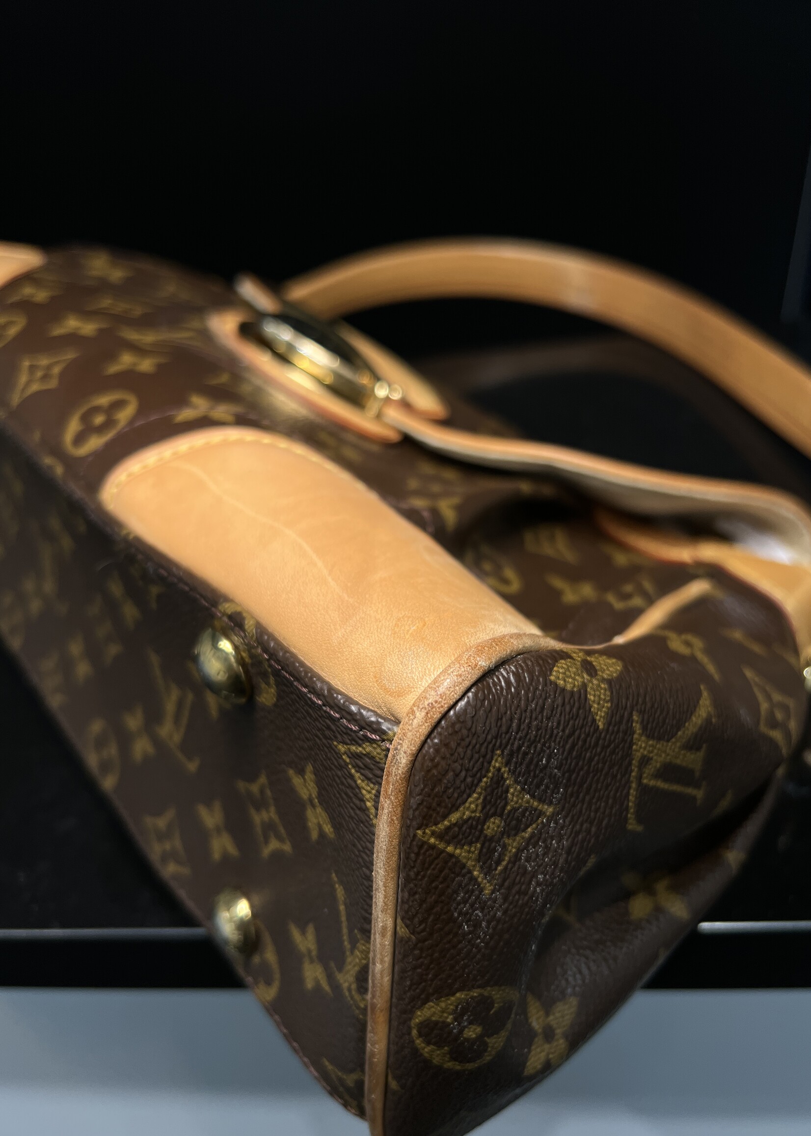 SOLD- Louis Vuitton Beverly Monogram GM