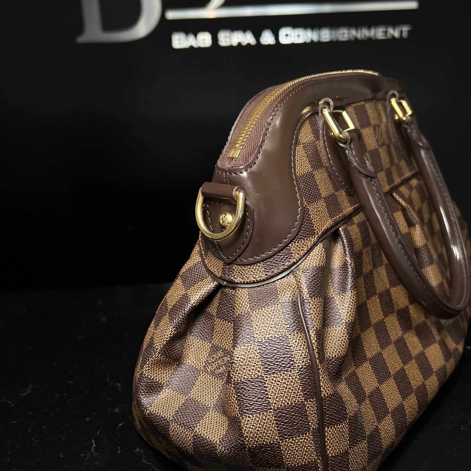 Louis Vuitton SOLD - Louis Vuitton Trevi Damier Ebene