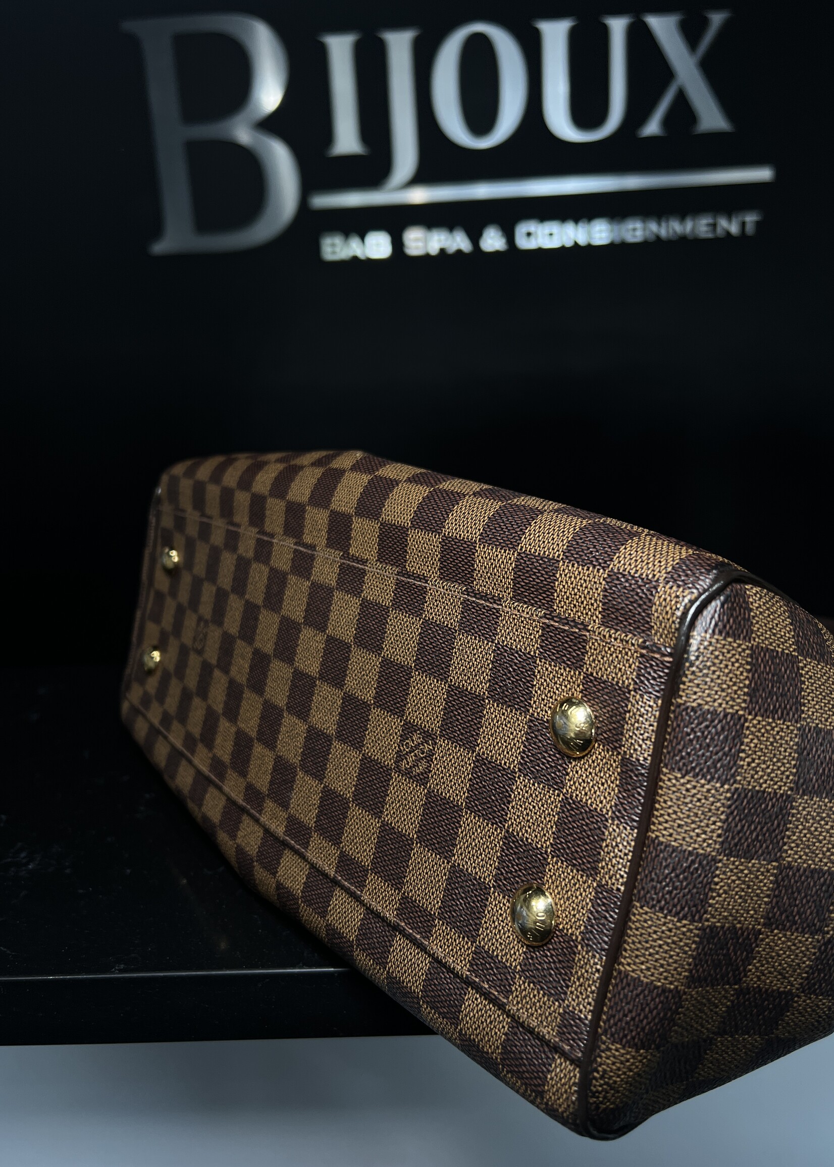 Louis Vuitton SOLD - Louis Vuitton Trevi Damier Ebene