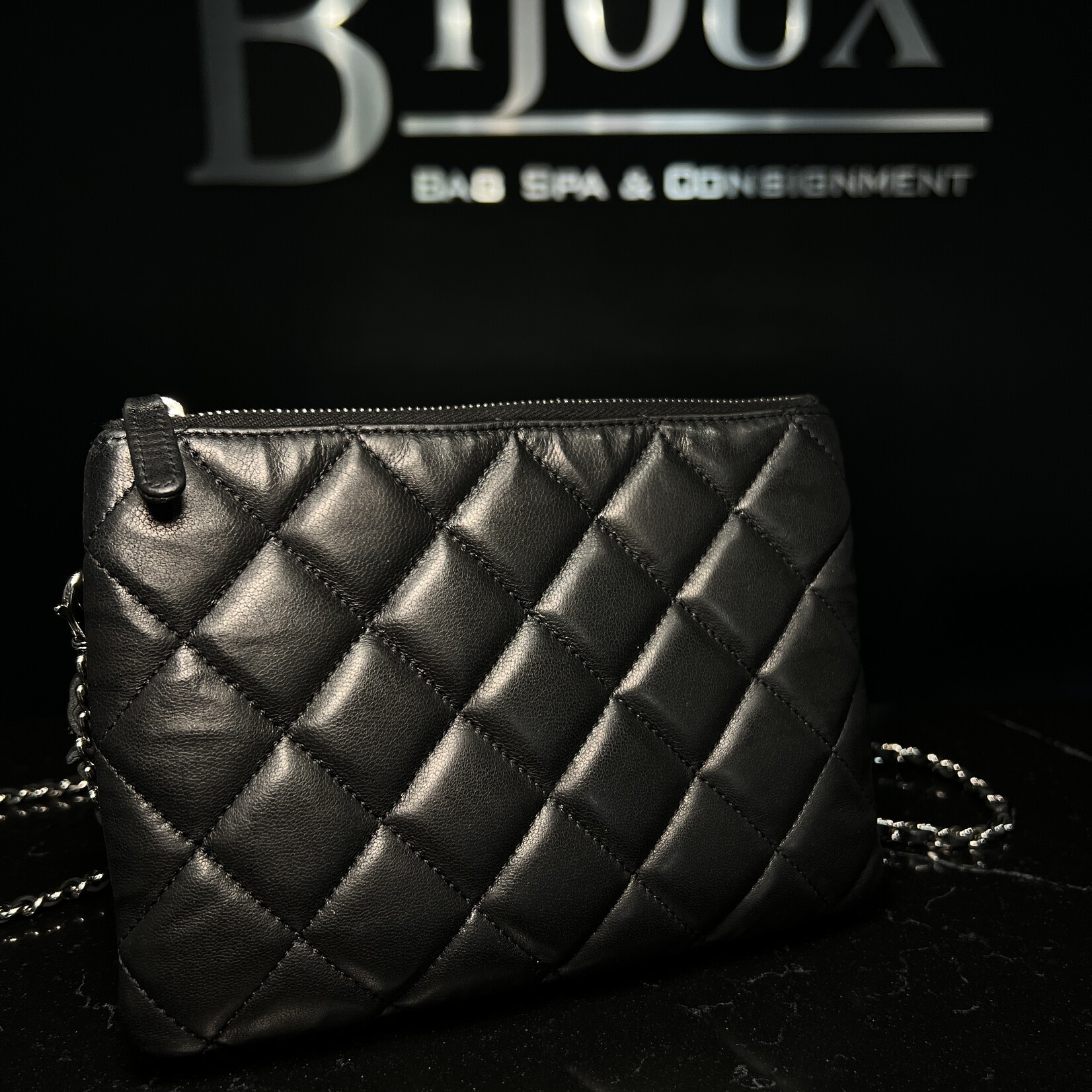 Chanel SOLD- Chanel Daily Zip Wallet on Chain Lambskin