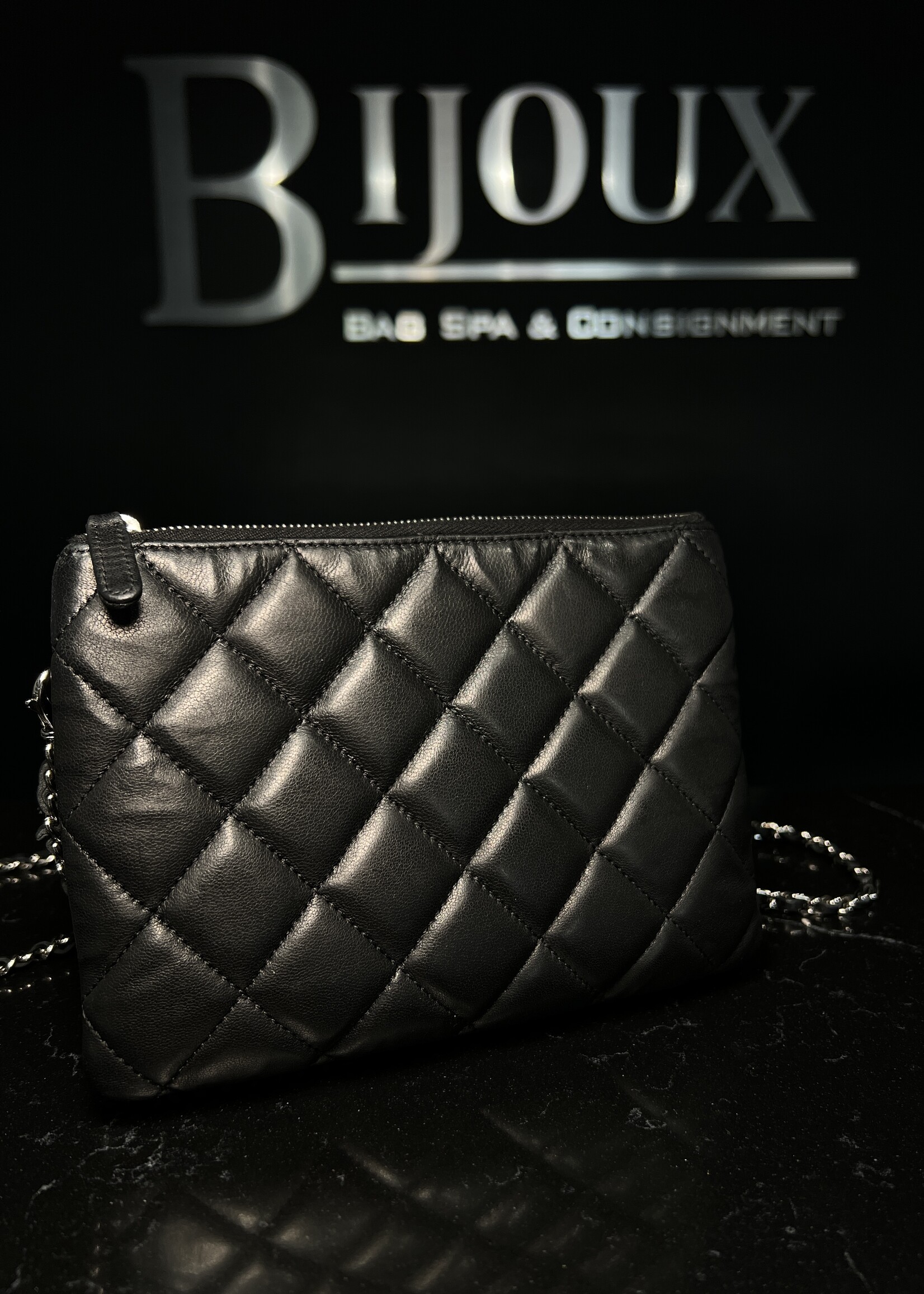 Chanel SOLD- Chanel Daily Zip Wallet on Chain Lambskin