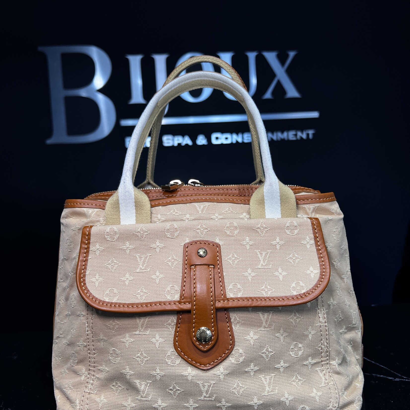 Louis Vuitton SOLD - Louis Vuitton Mary Kate