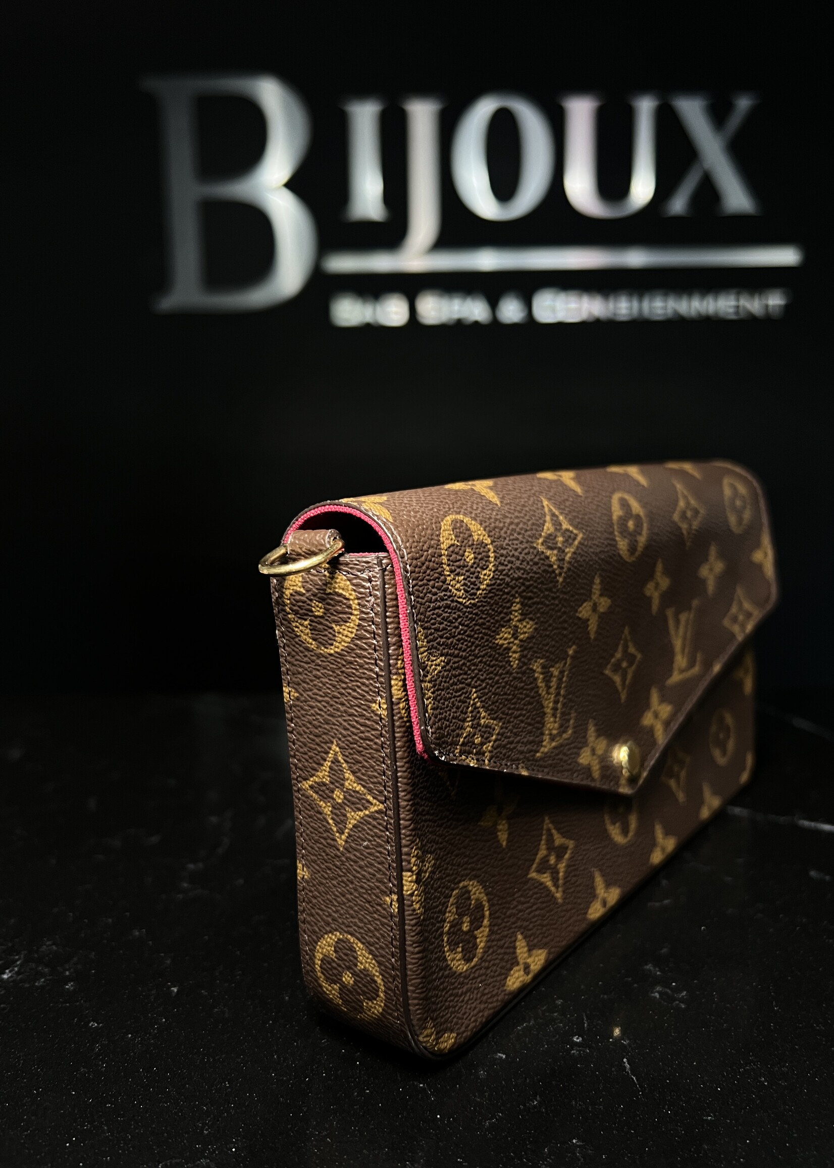 Louis Vuitton Louis Vuitton Pochette Felicie Monogram
