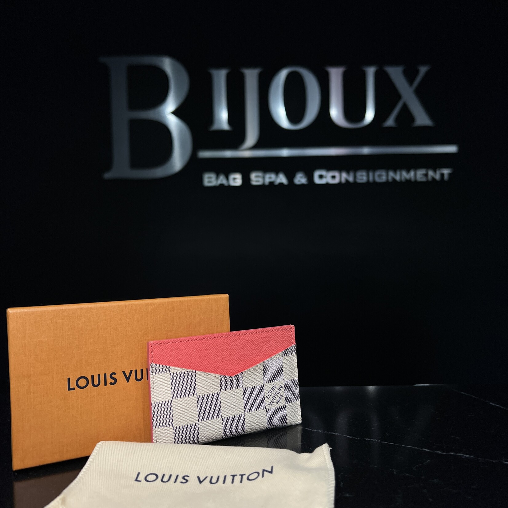Louis Vuitton Louis Vuitton Daily Card Holder