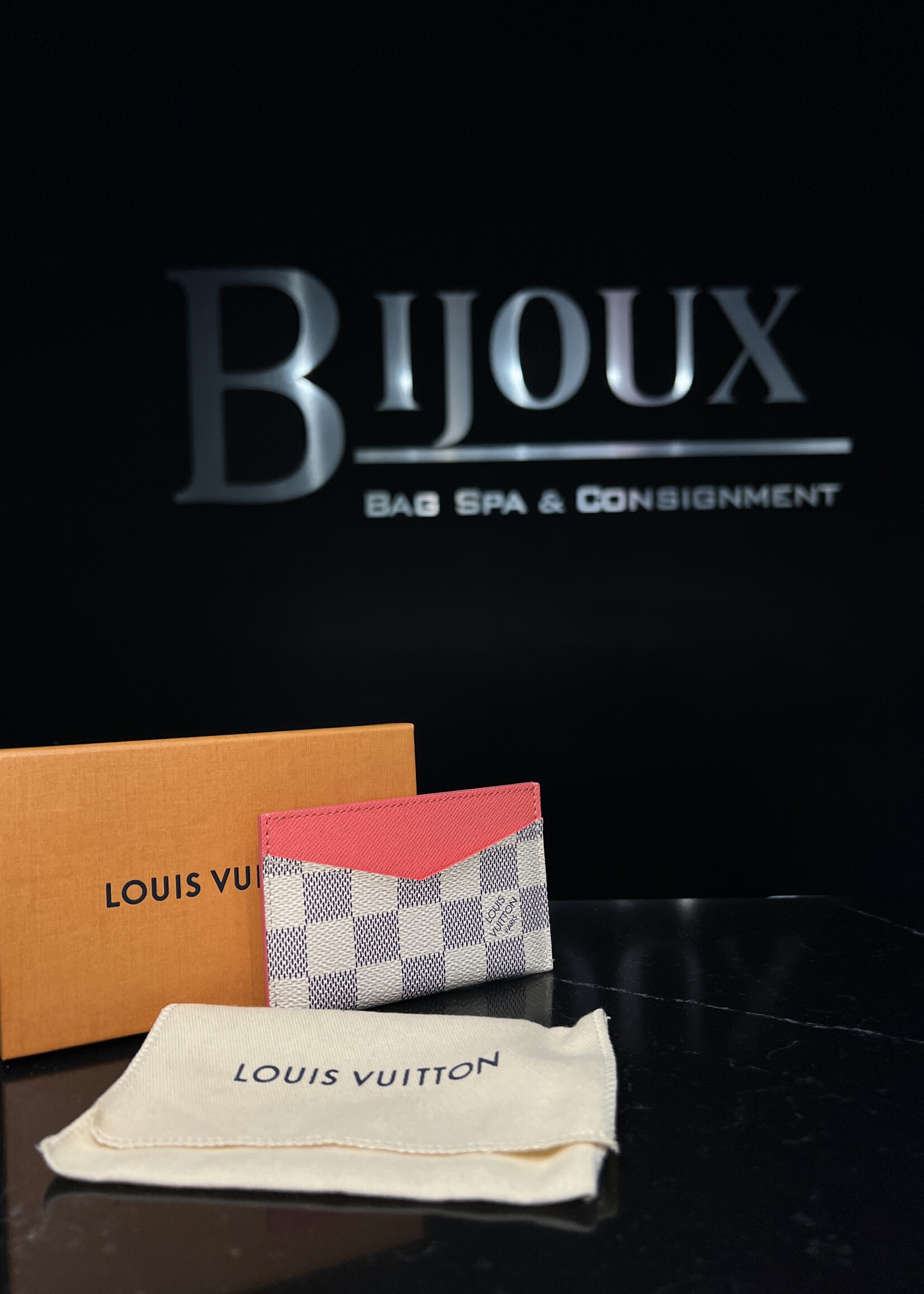 Louis Vuitton Louis Vuitton Daily Card Holder
