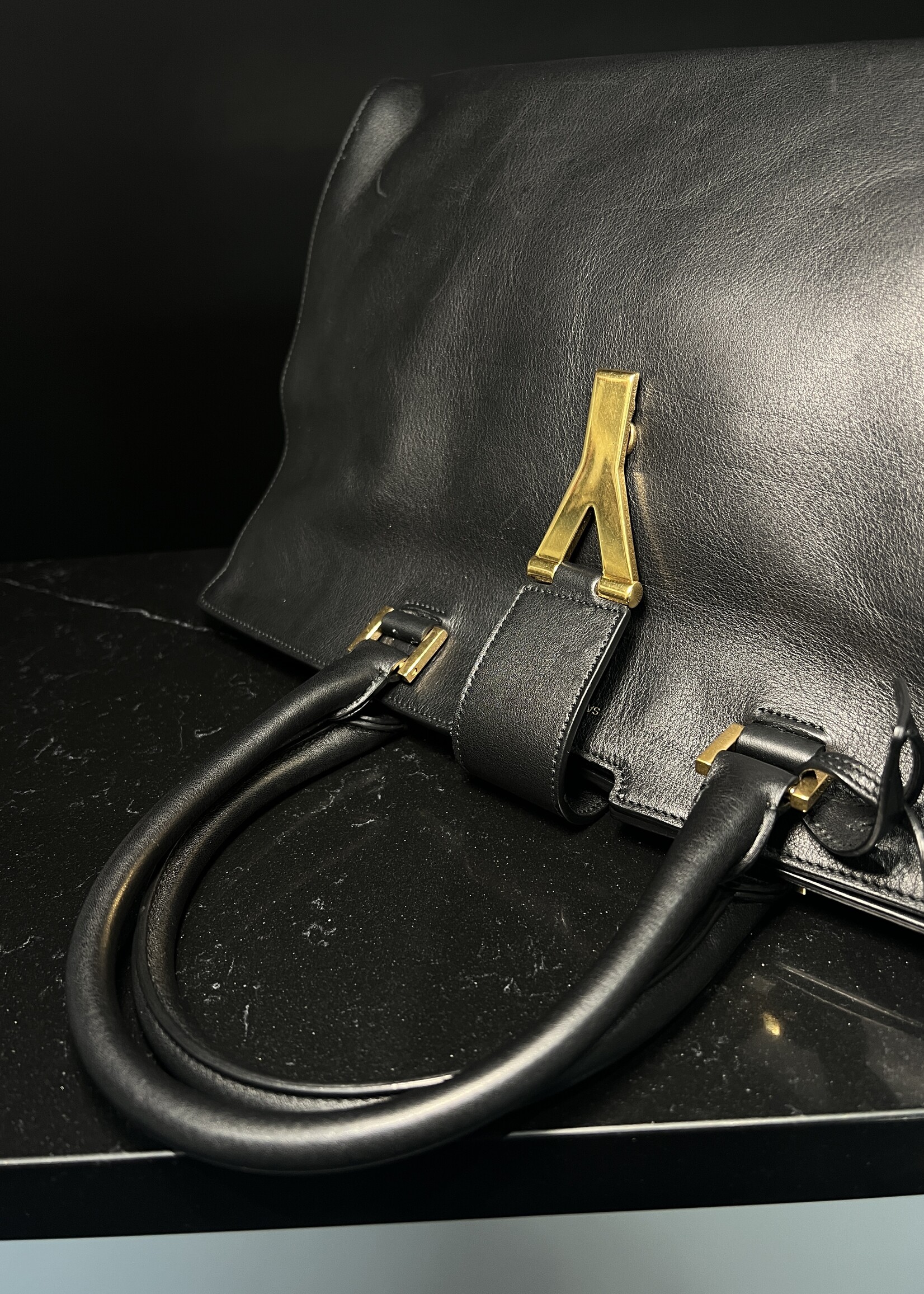 Saint Laurent SOLD- Saint Laurent Cabas Y