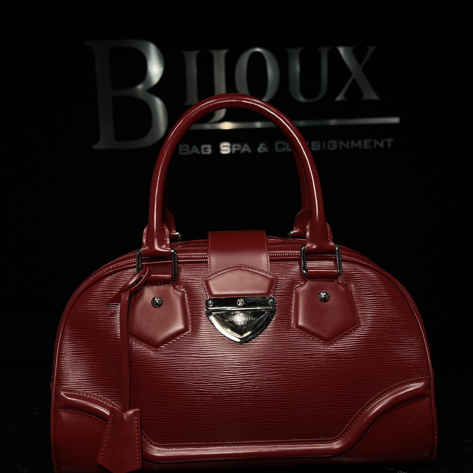 Louis Vuitton Louis Vuitton Montagine Epi Bowler