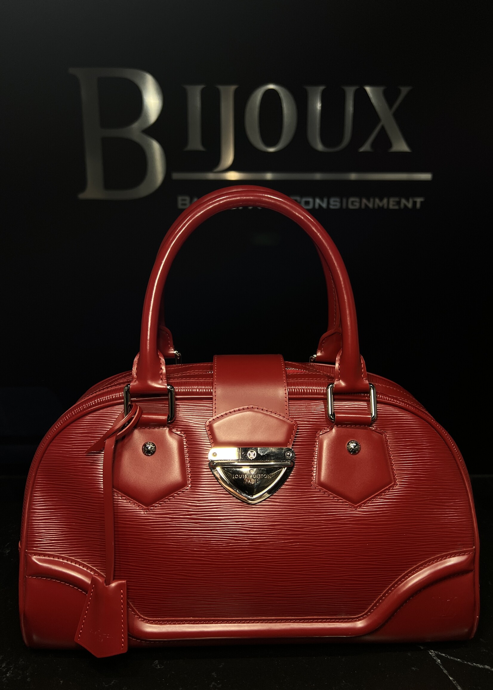 Louis Vuitton Louis Vuitton Montaigne Epi Bowler