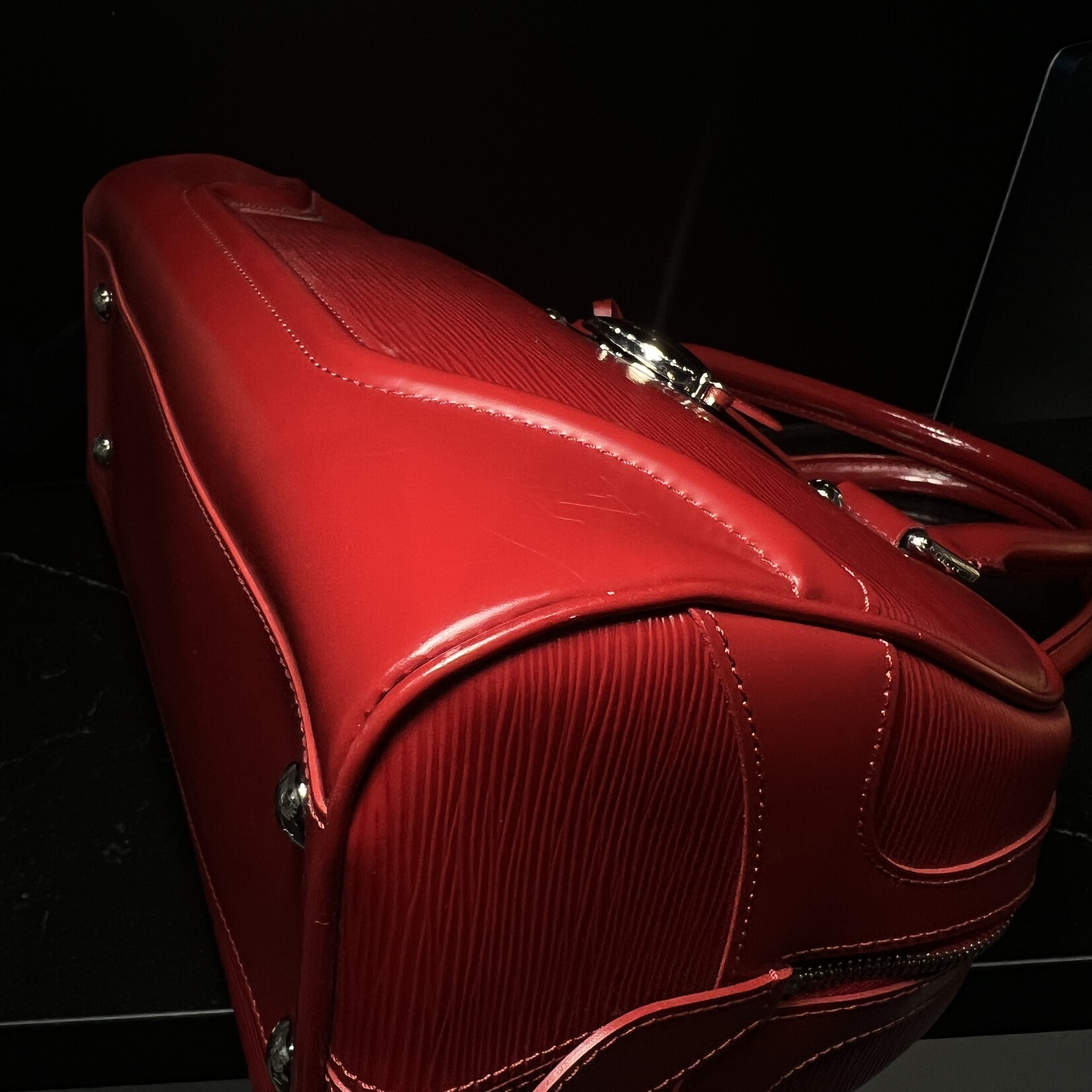 Louis Vuitton Louis Vuitton Montagine Epi Bowler