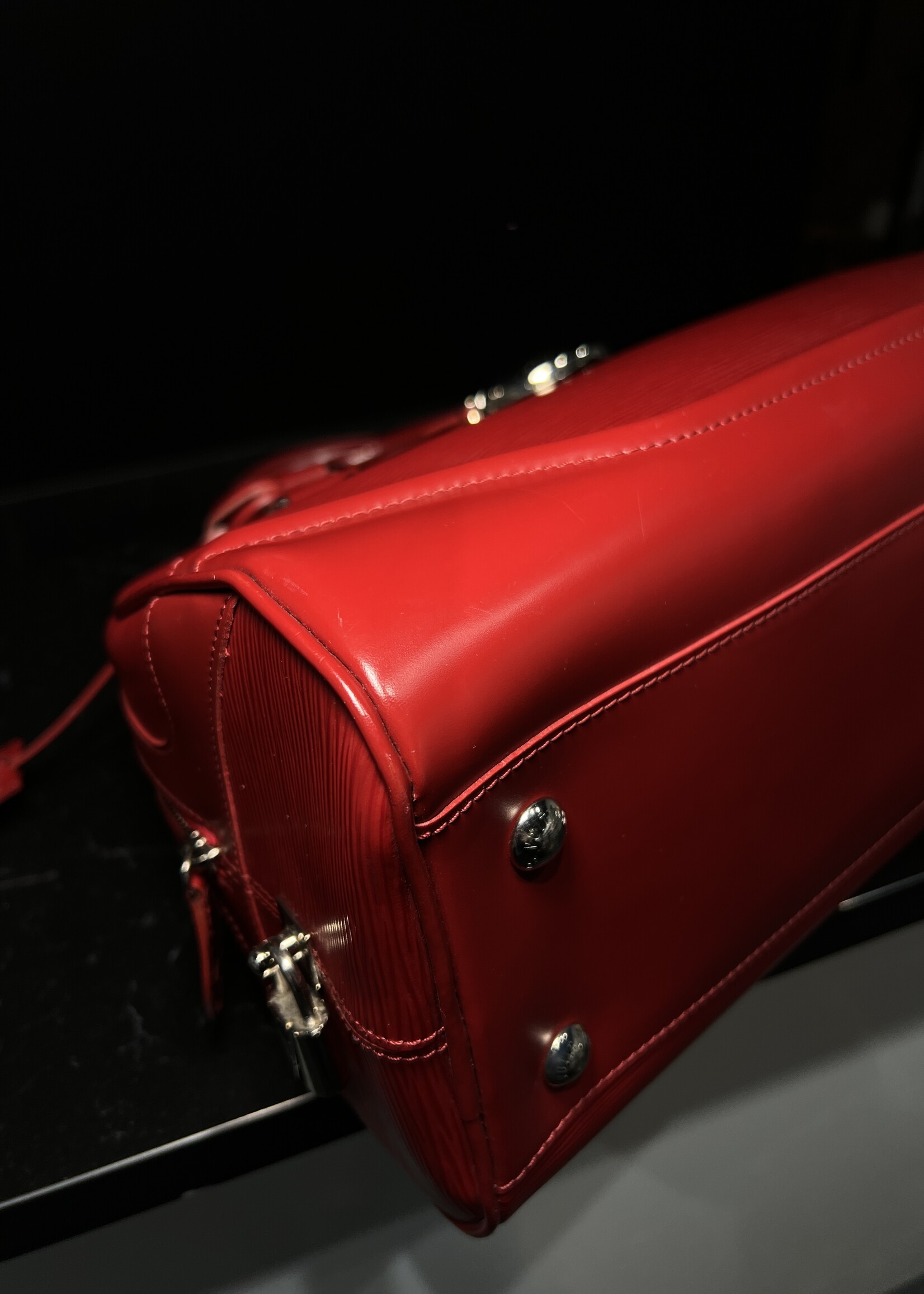 Louis Vuitton Louis Vuitton Montaigne Epi Bowler