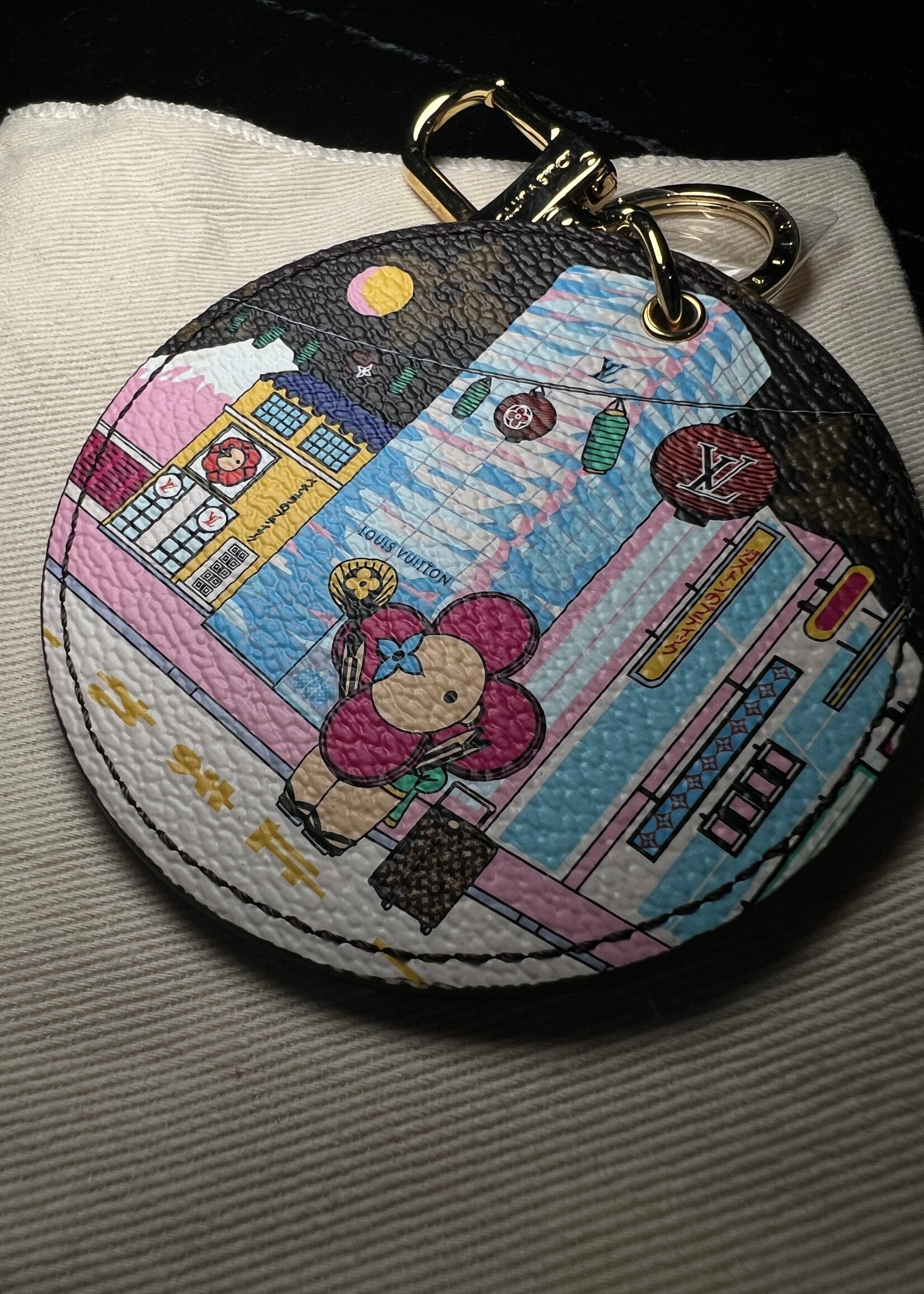 Louis Vuitton Louis Vuitton 2022 Bag Charm