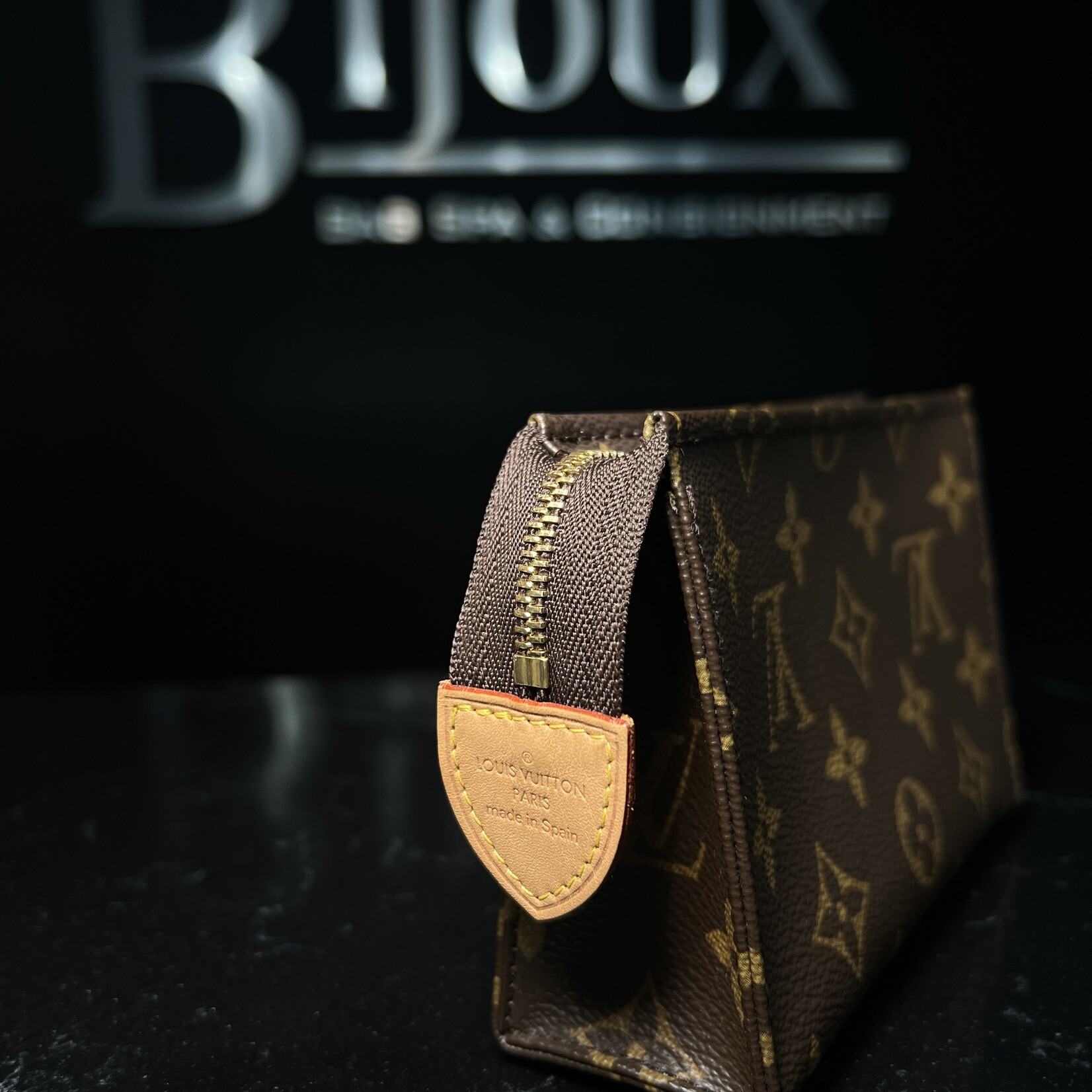 Louis Vuitton SOLD - Louis Vuitton Toiletry 15