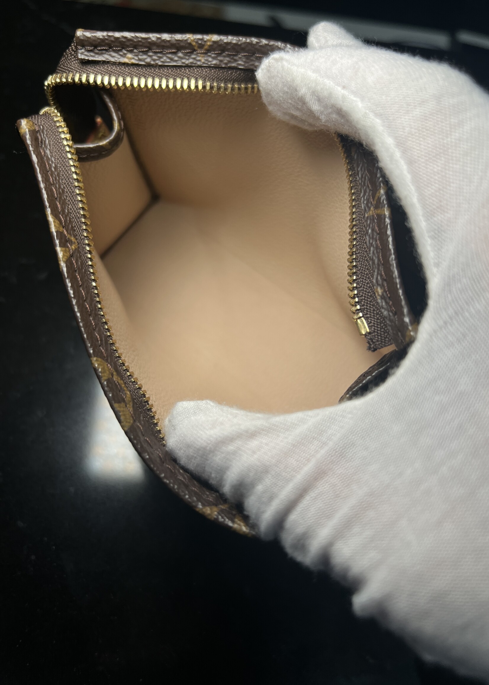 Louis Vuitton SOLD - Louis Vuitton Toiletry 15