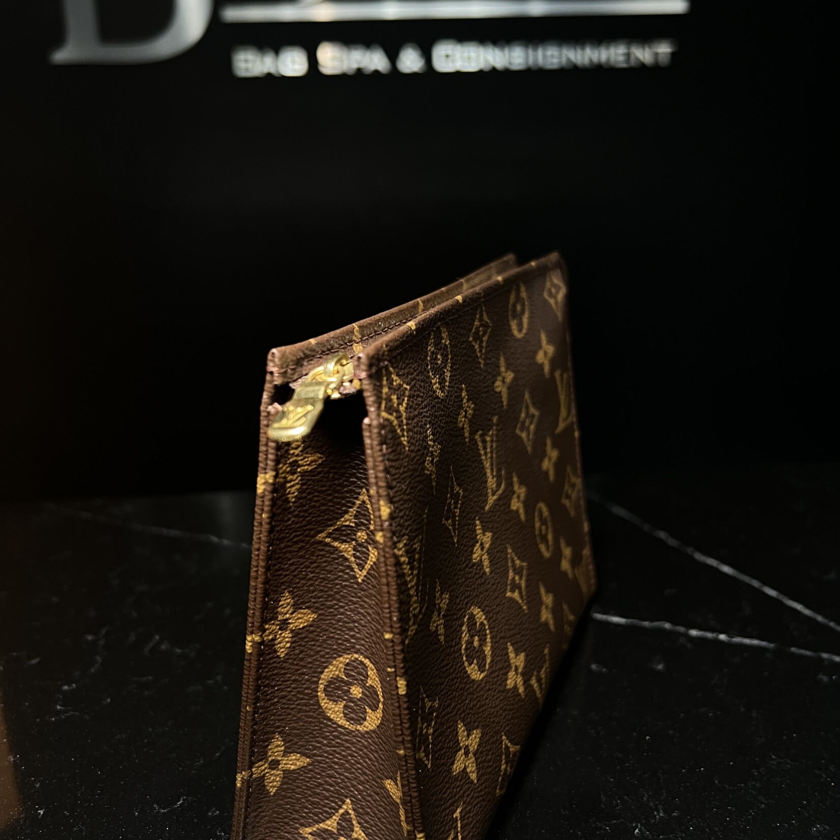 Louis Vuitton SOLD - Louis Vuitton Toiletry 19